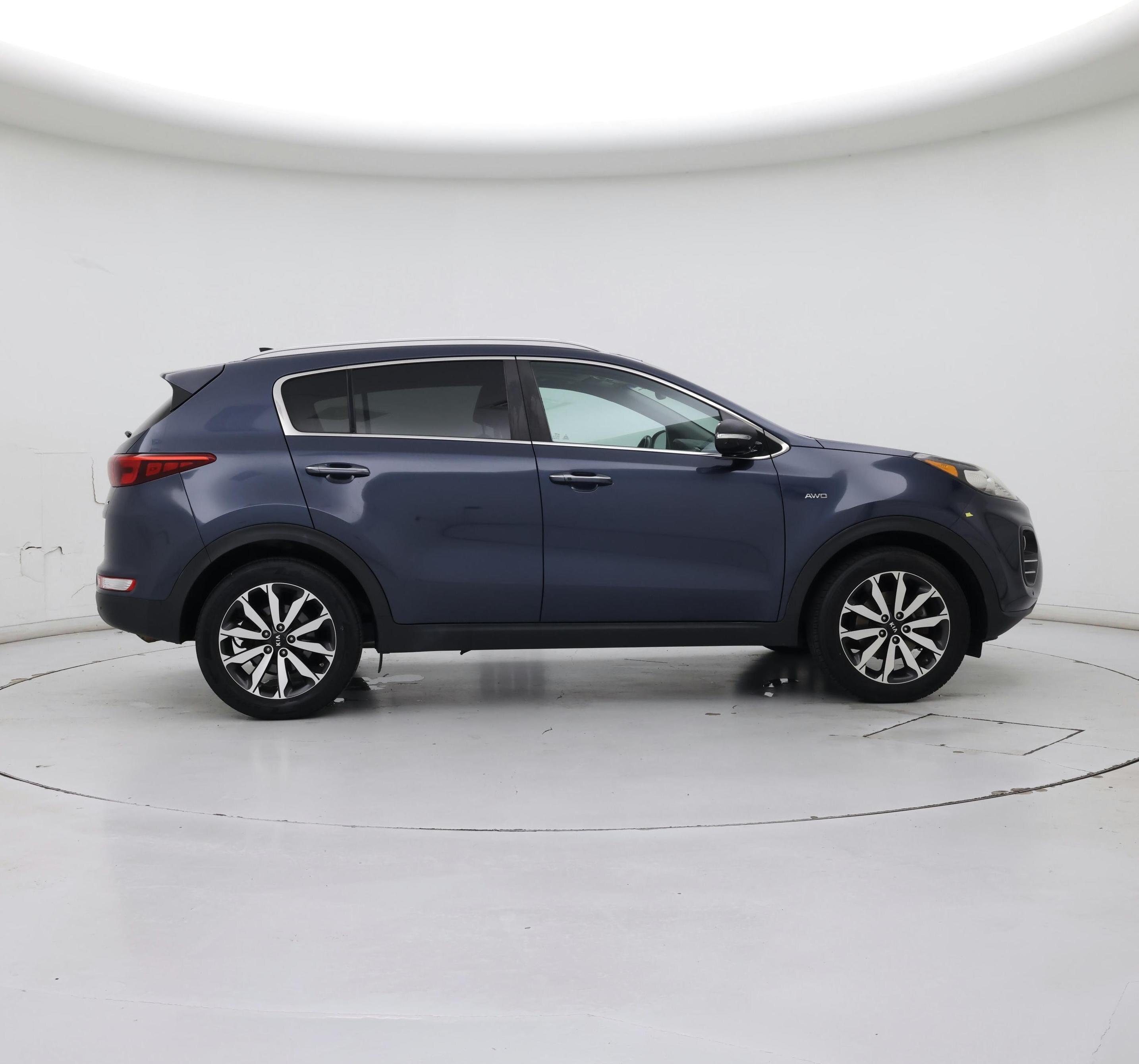 Thumbnail: 2017 Kia Sportage - 7