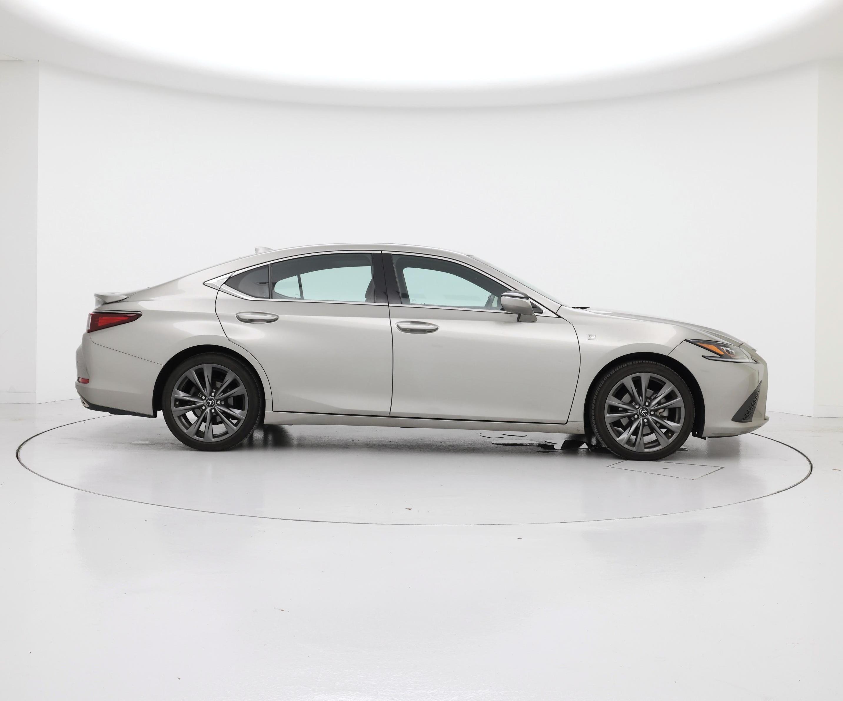 Thumbnail: 2019 Lexus ES - 7