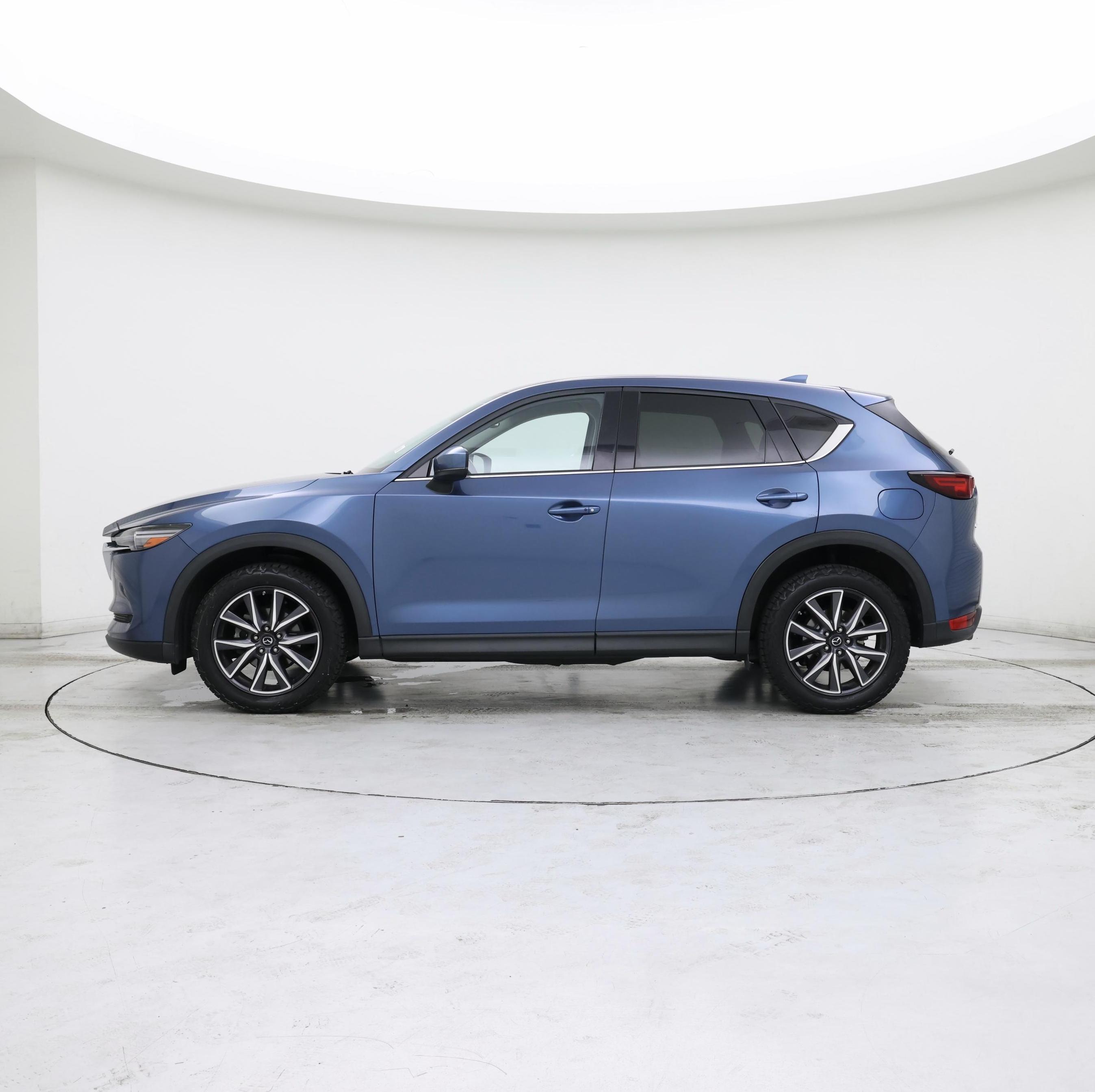 Thumbnail: 2018 Mazda CX-5 - 3