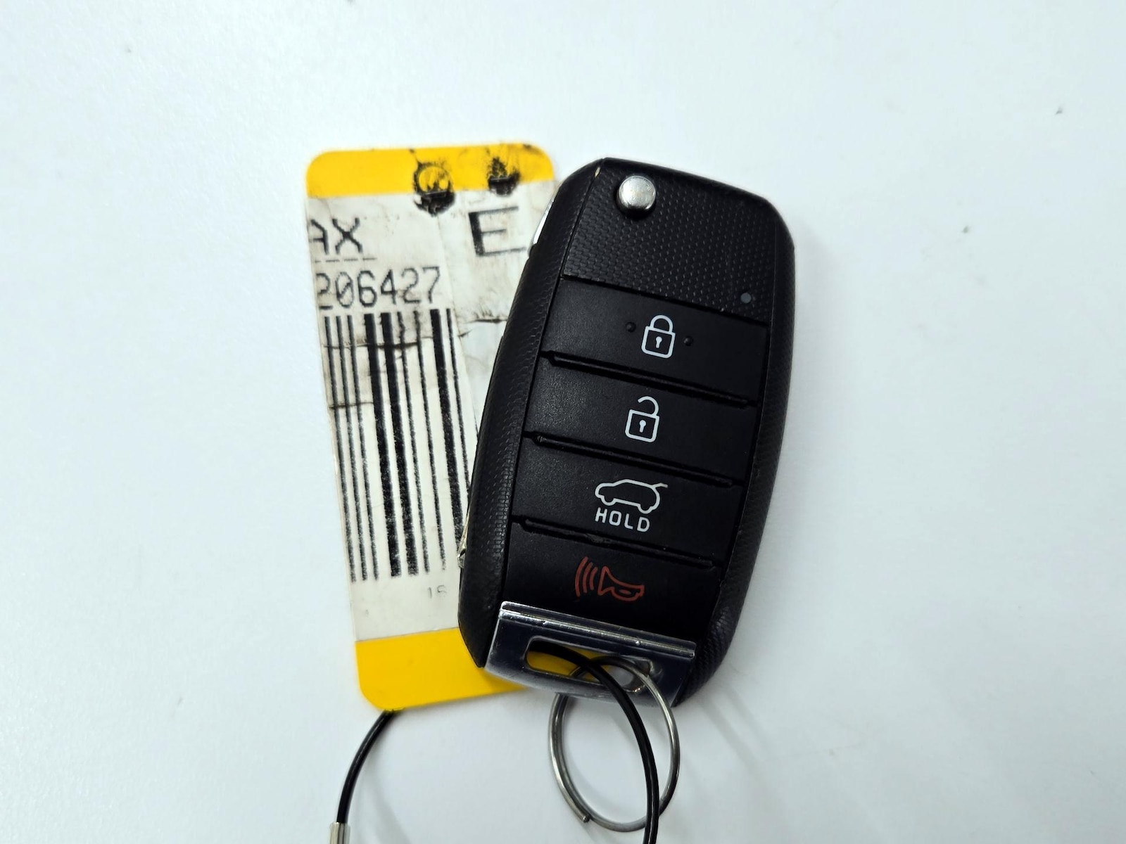 2016 Kia Sedona L - Photo 24