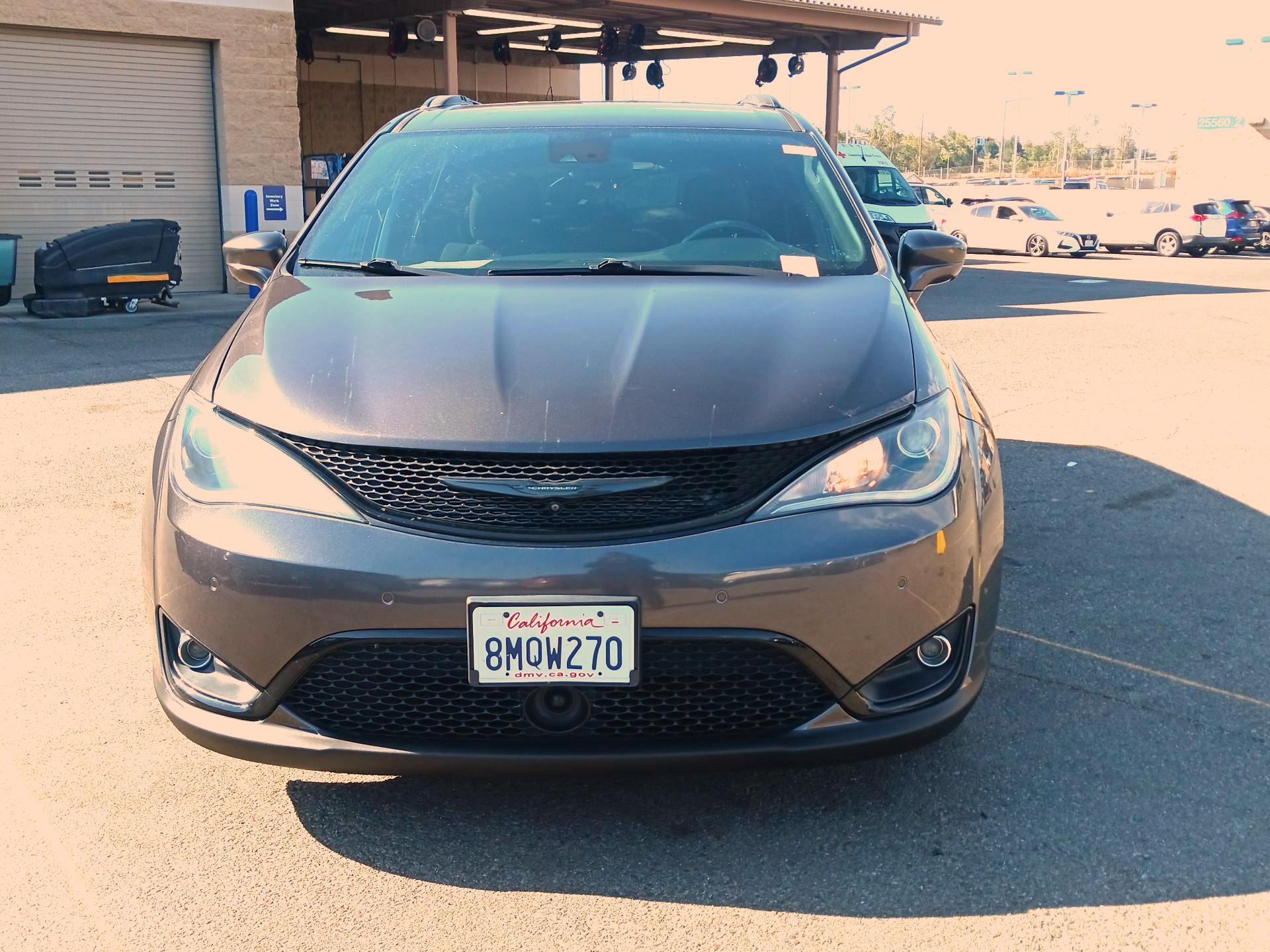 Thumbnail: 2019 Chrysler Pacifica - 2