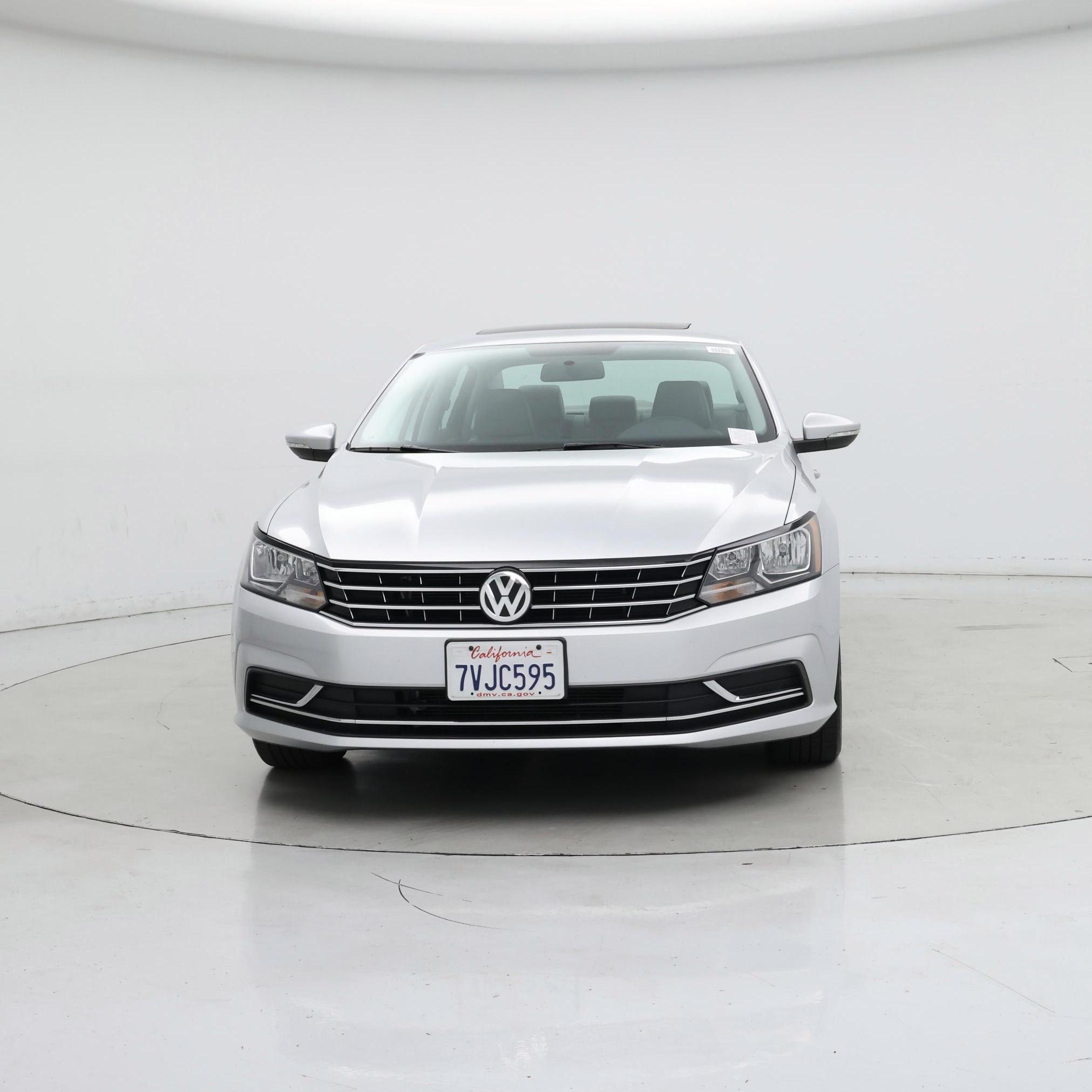 Thumbnail: 2016 Volkswagen Passat - 5