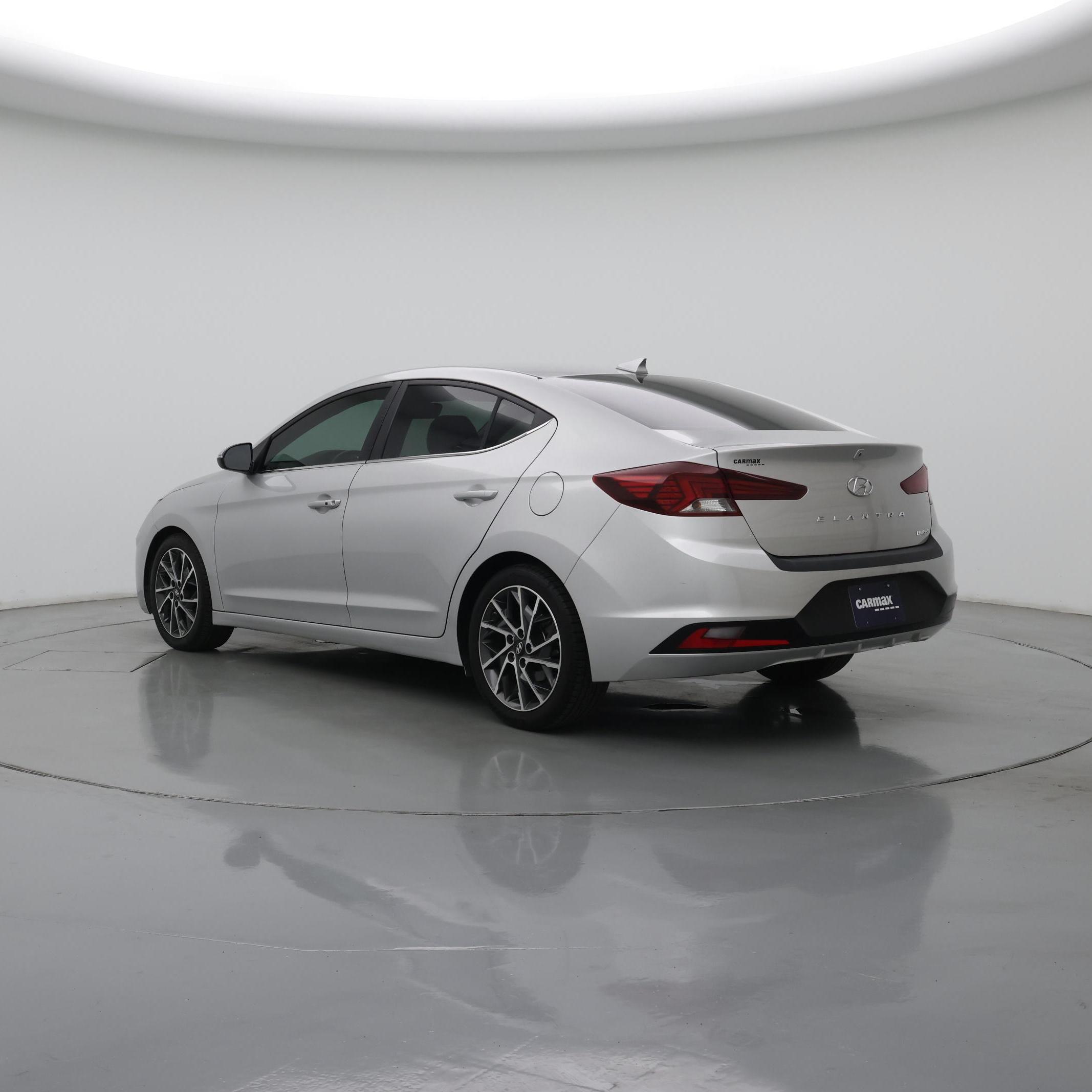 Thumbnail: 2019 Hyundai Elantra - 2