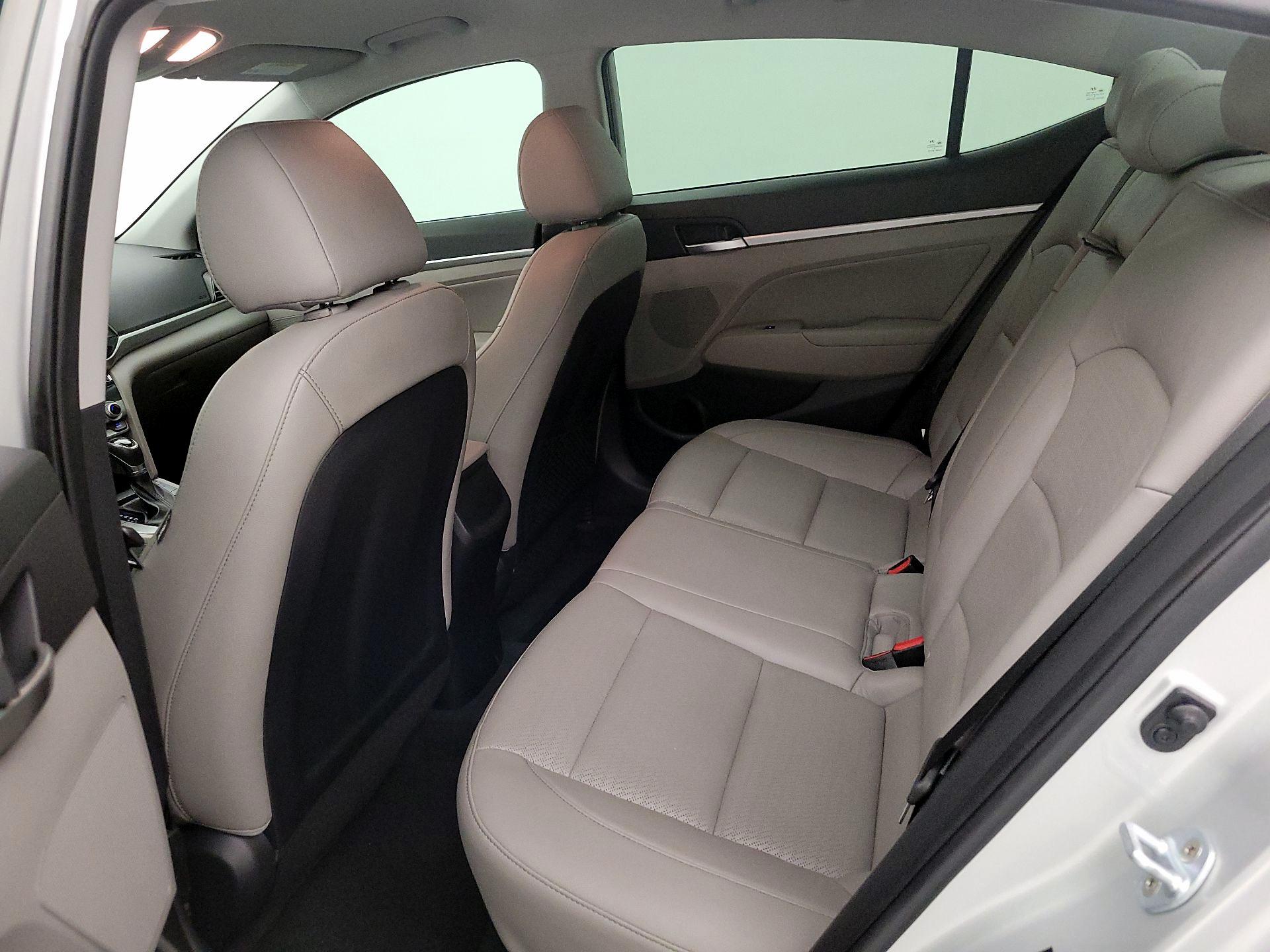 Thumbnail: 2019 Hyundai Elantra - 19