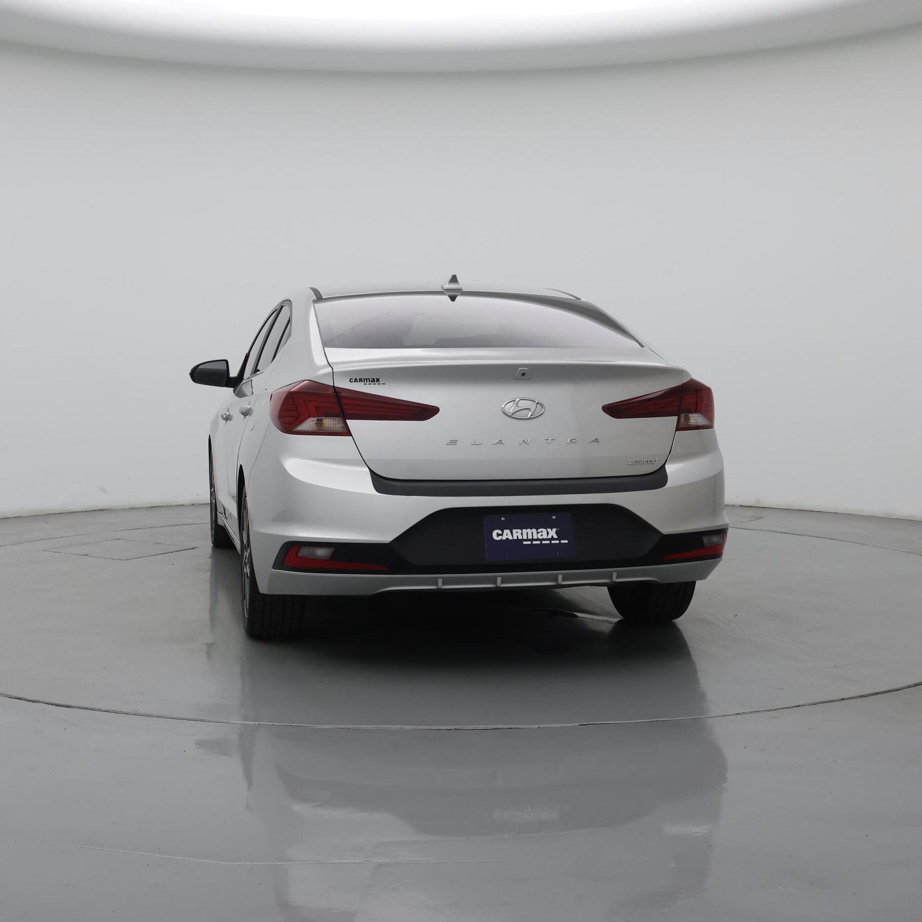 Thumbnail: 2019 Hyundai Elantra - 6