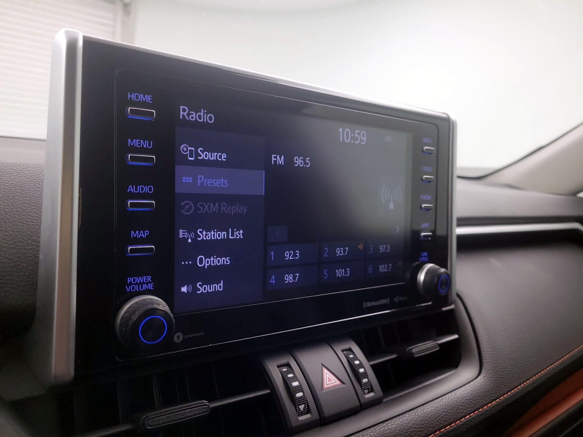 Thumbnail: 2019 Toyota RAV4 - 15