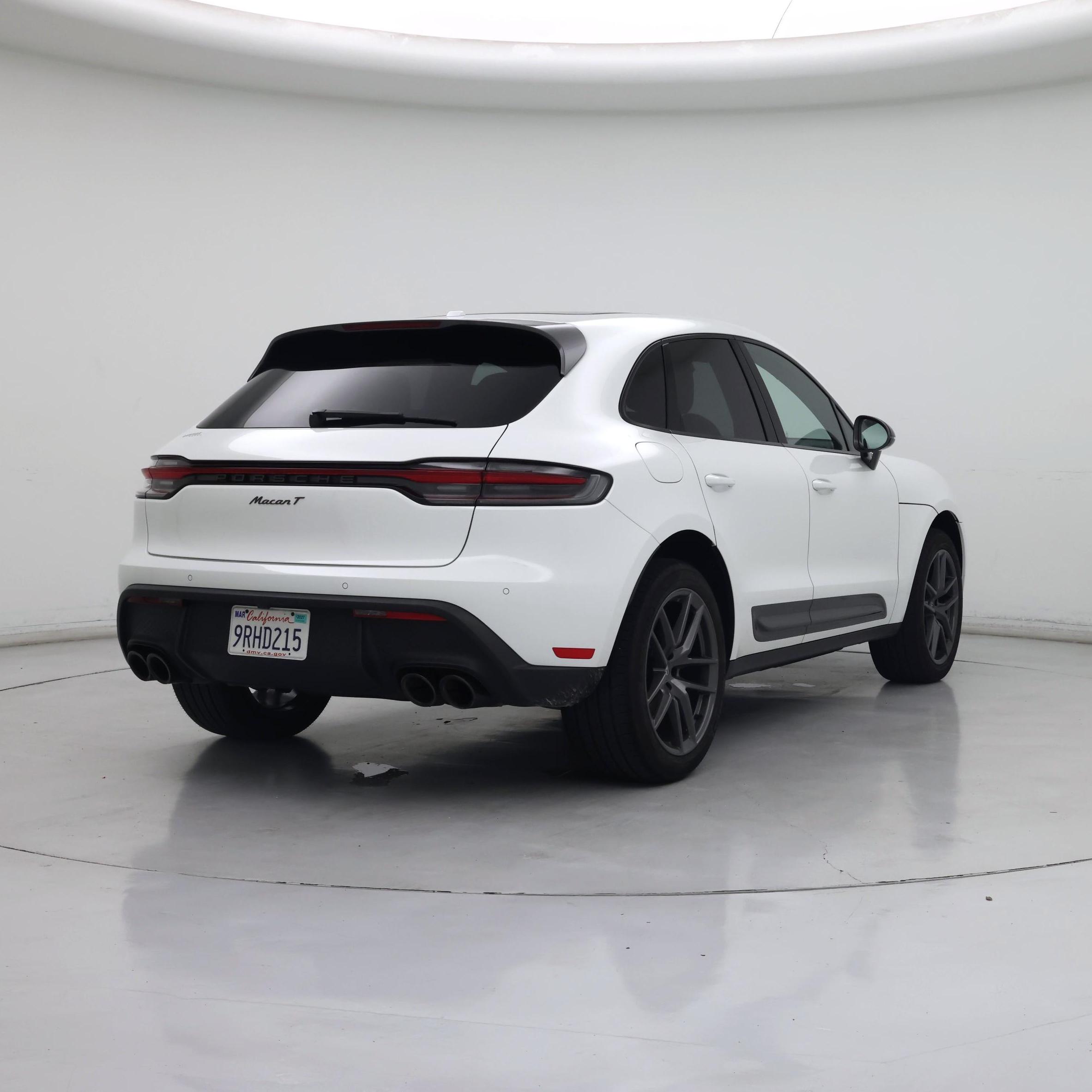 Thumbnail: 2024 Porsche Macan - 8