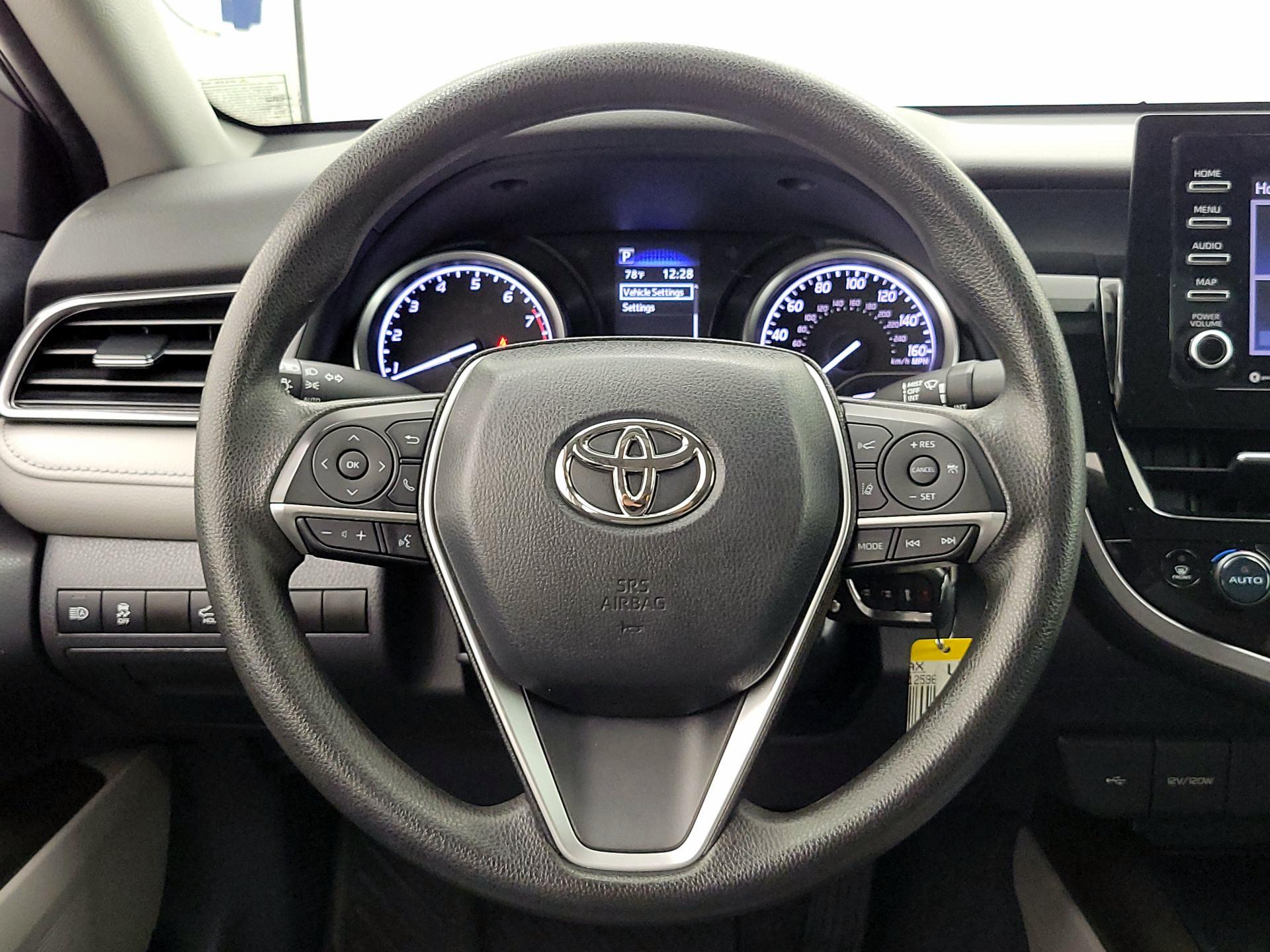 Thumbnail: 2023 Toyota Camry - 10