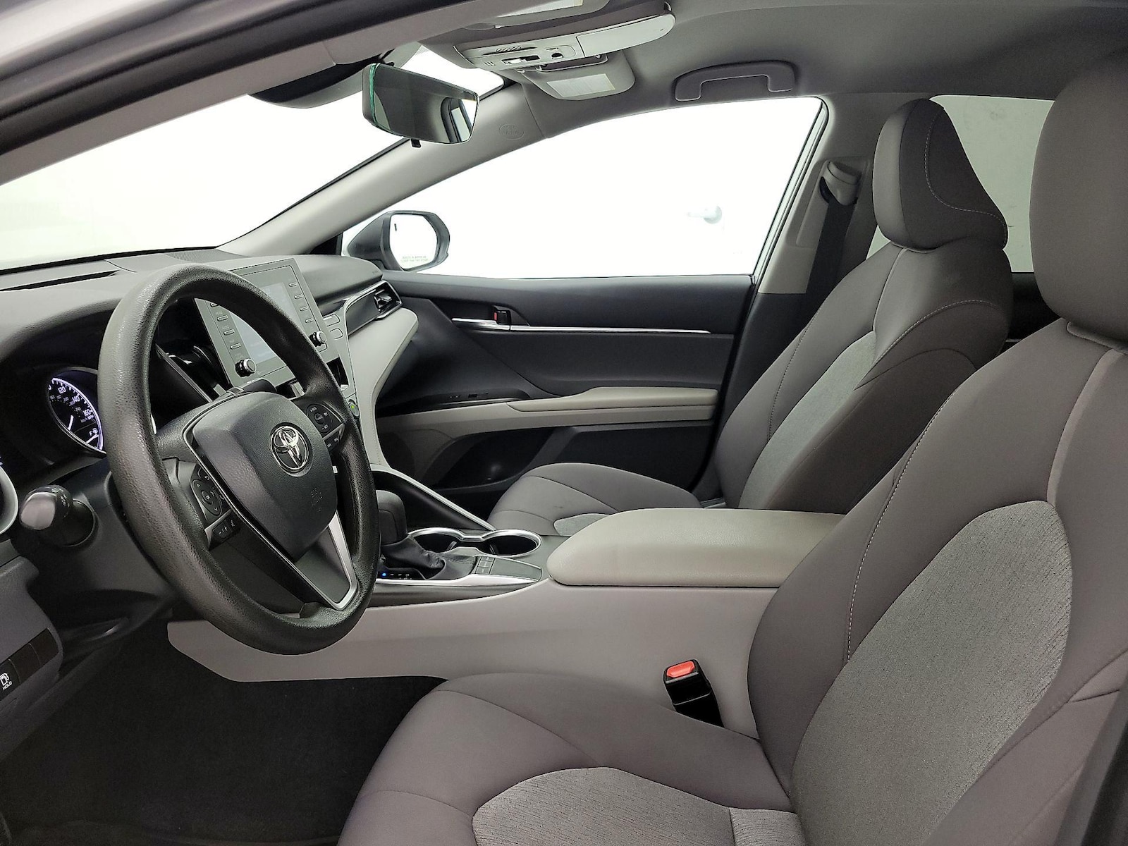 2023 Toyota Camry LE - Photo 12