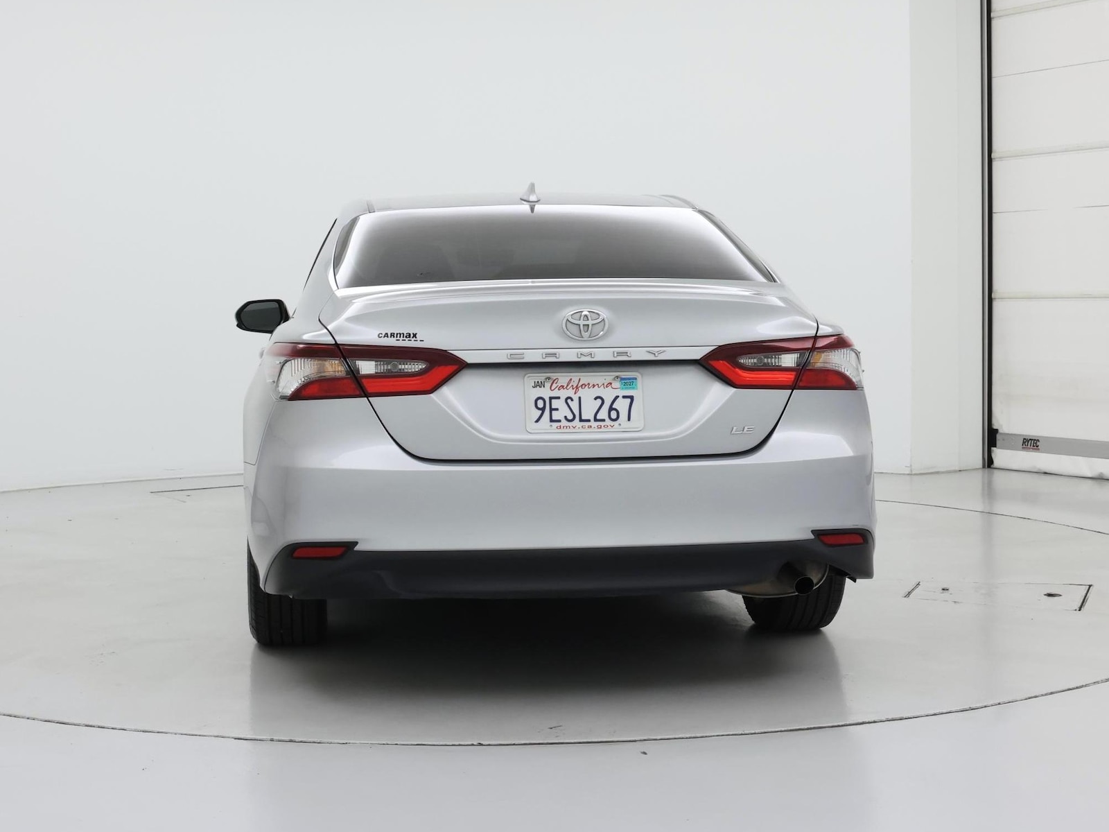 2023 Toyota Camry LE - Photo 7