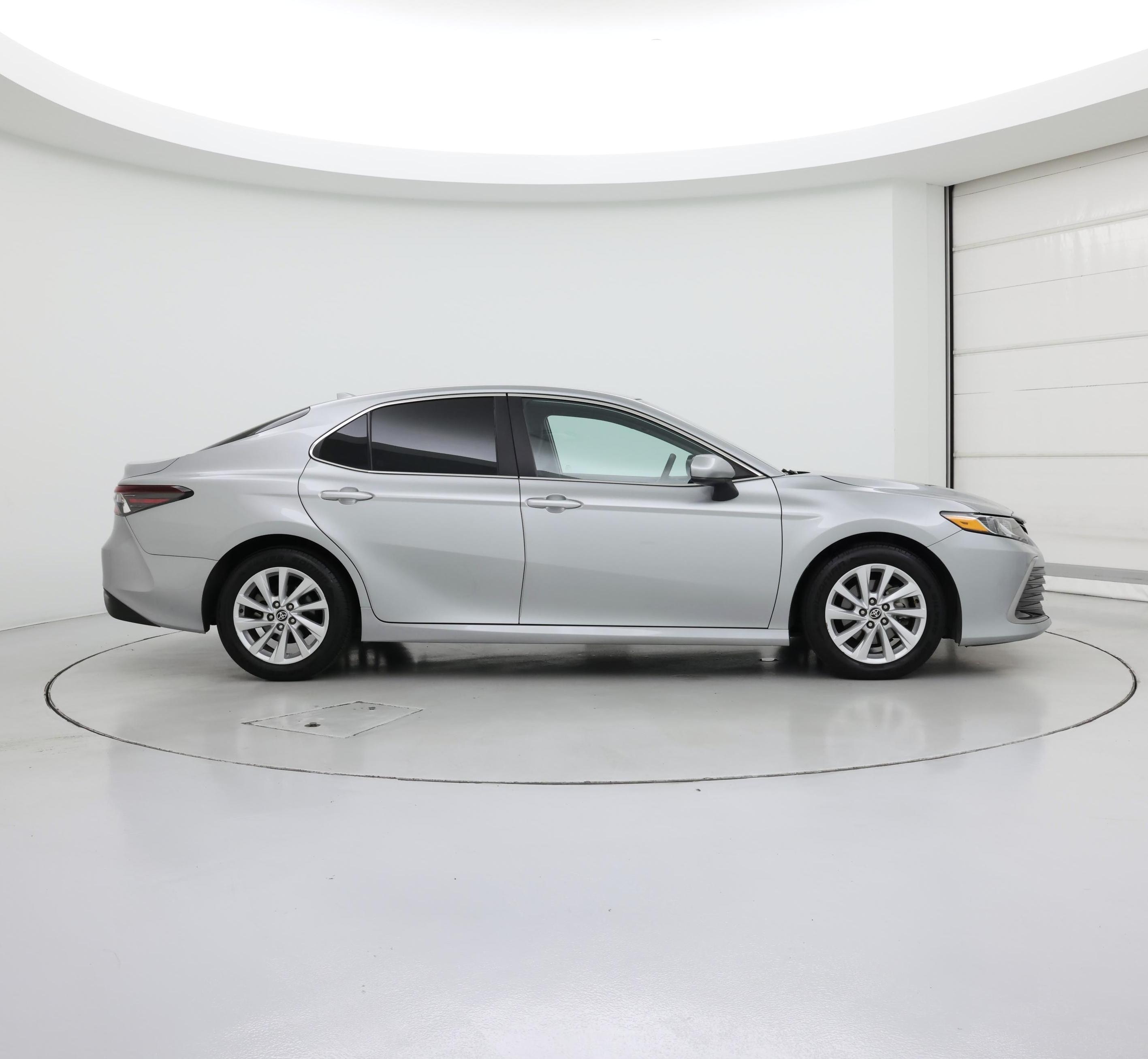 Thumbnail: 2023 Toyota Camry - 7