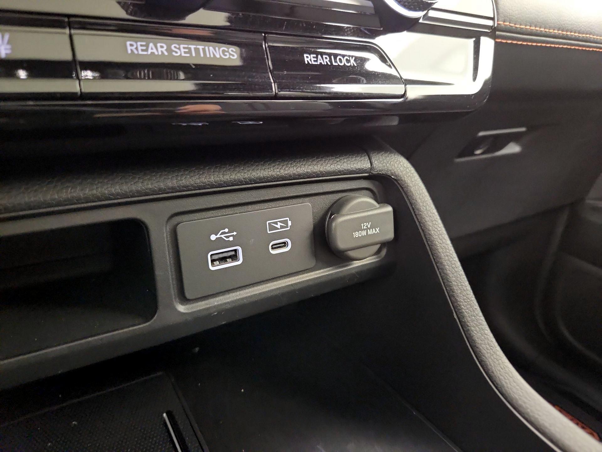 Thumbnail: 2024 Honda Pilot - 18