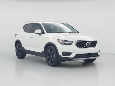 2020 Volvo XC40 T5 Momentum
