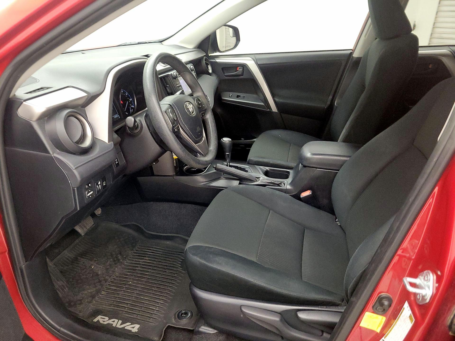 Thumbnail: 2017 Toyota RAV4 - 11