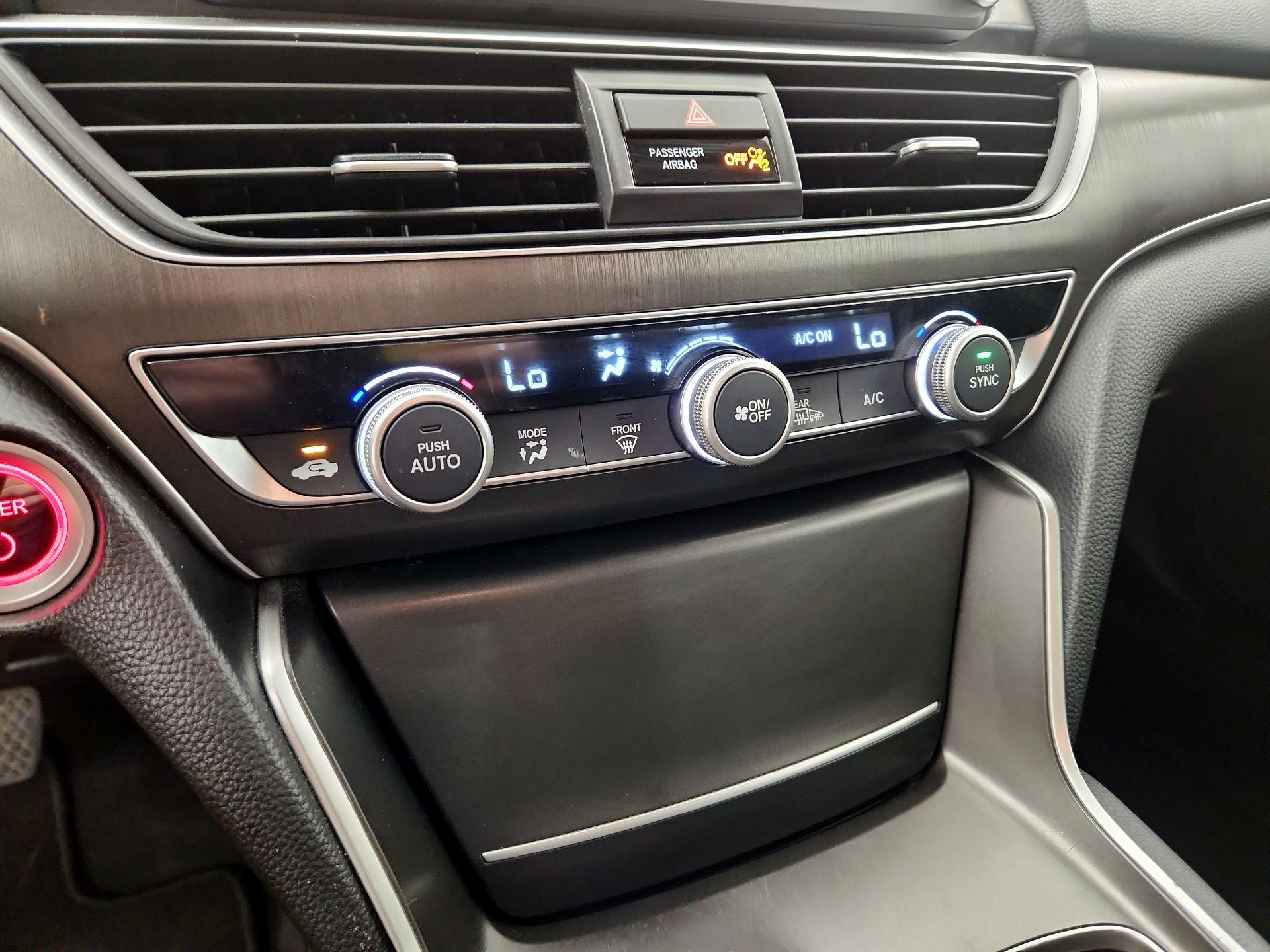 Thumbnail: 2018 Honda Accord - 16