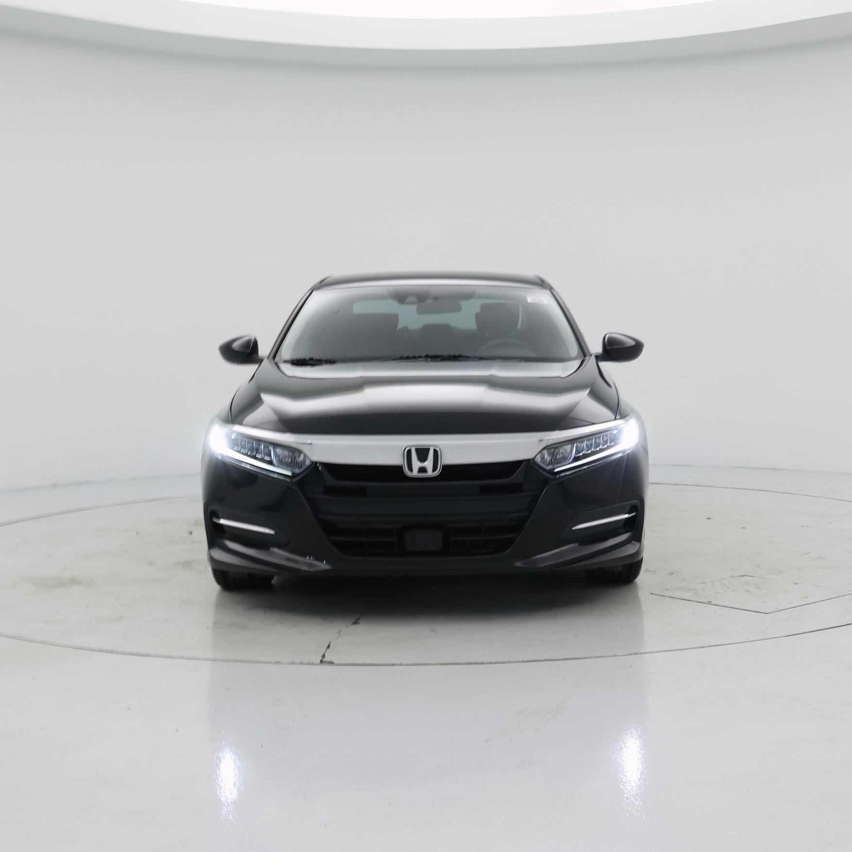 Thumbnail: 2018 Honda Accord - 5