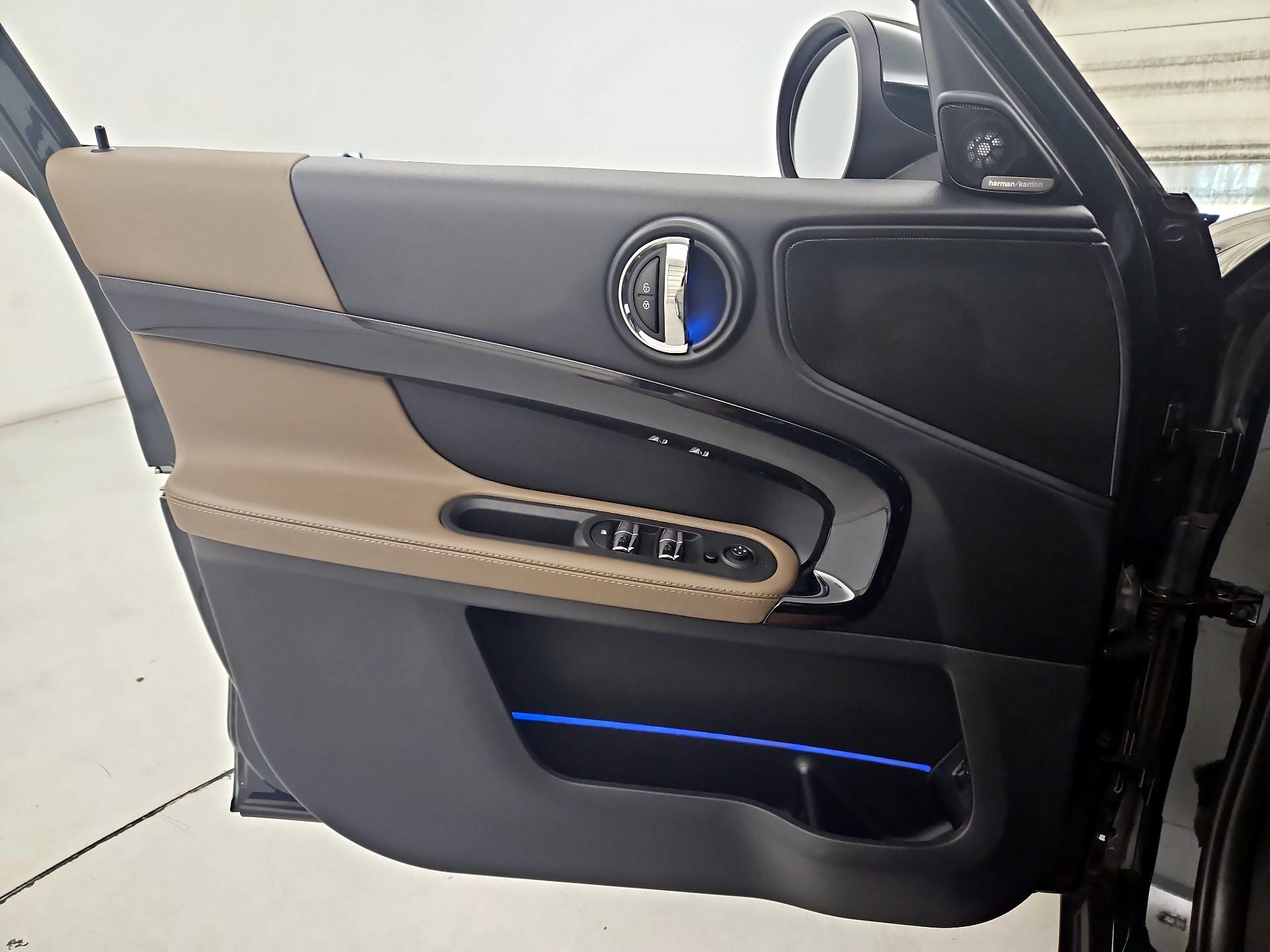 Thumbnail: 2019 MINI Cooper Countryman - 12