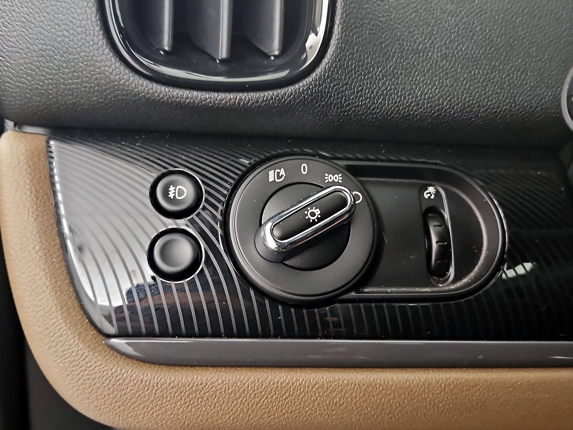 Thumbnail: 2019 MINI Cooper Countryman - 13