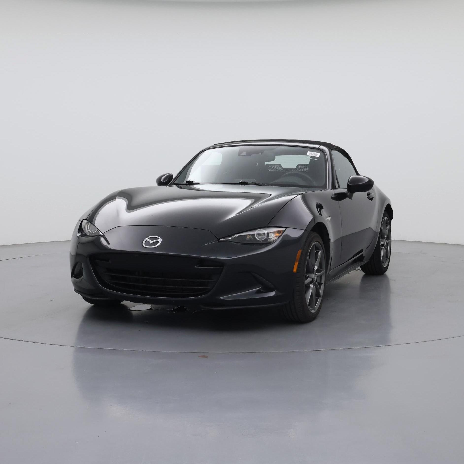 Thumbnail: 2016 Mazda MX-5 Miata - 4