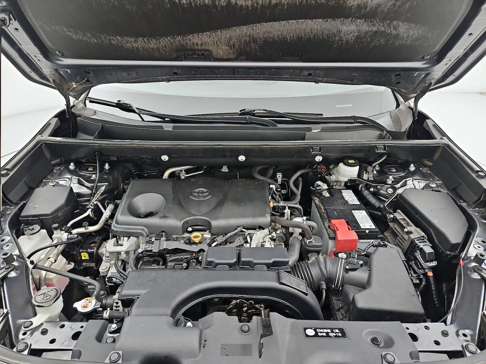2020 Toyota RAV4 XLE - Photo 23