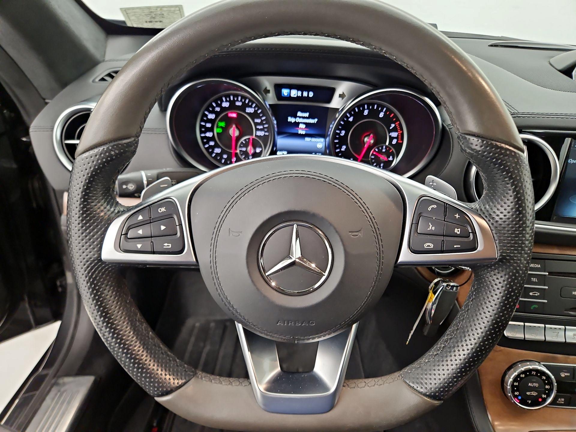 Thumbnail: 2020 Mercedes-Benz SL-Class - 10