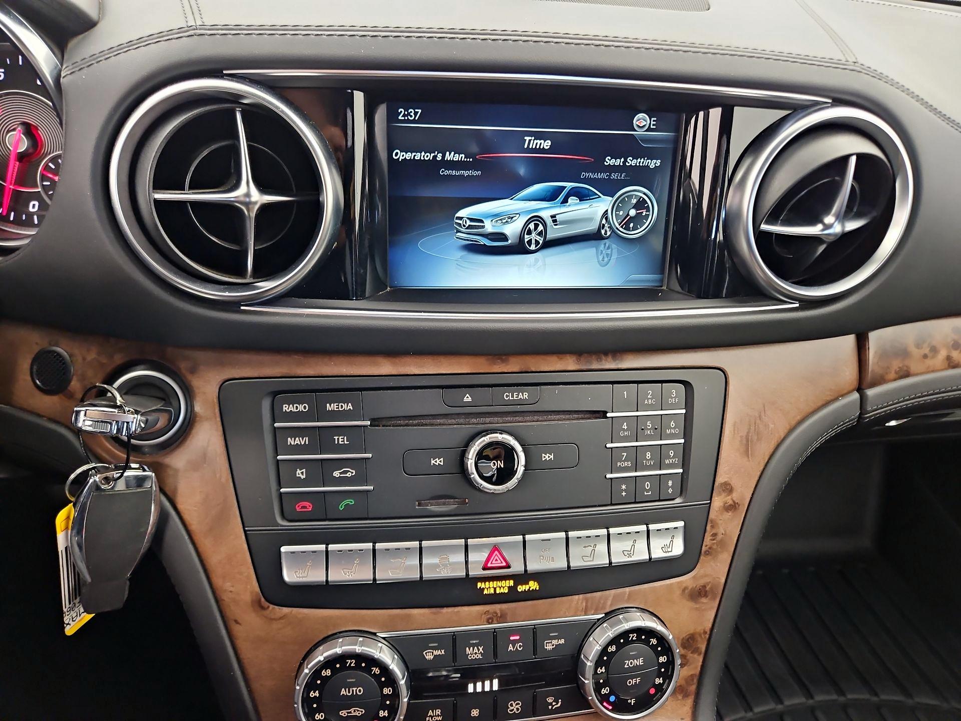 Thumbnail: 2020 Mercedes-Benz SL-Class - 15