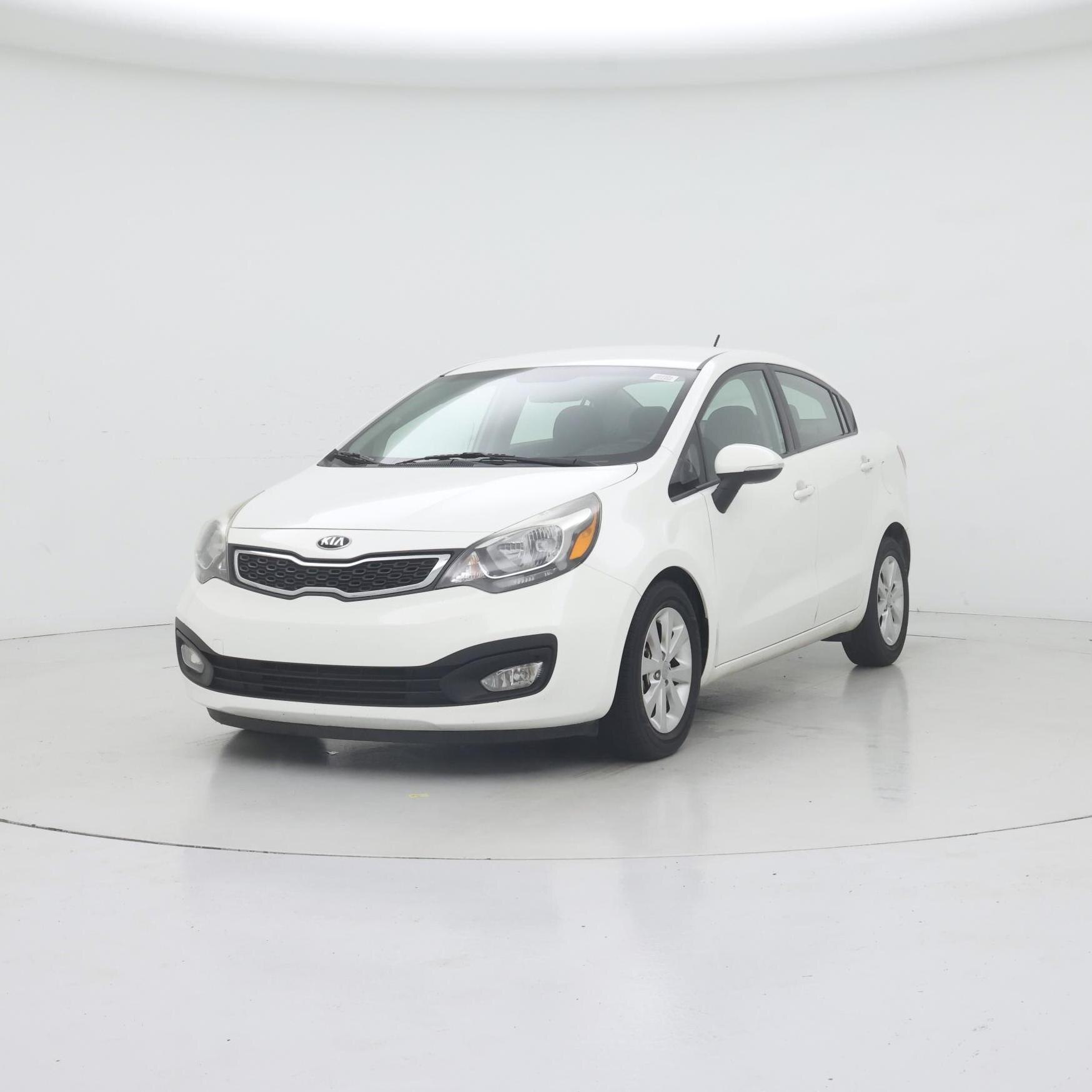 Thumbnail: 2015 Kia Rio - 4