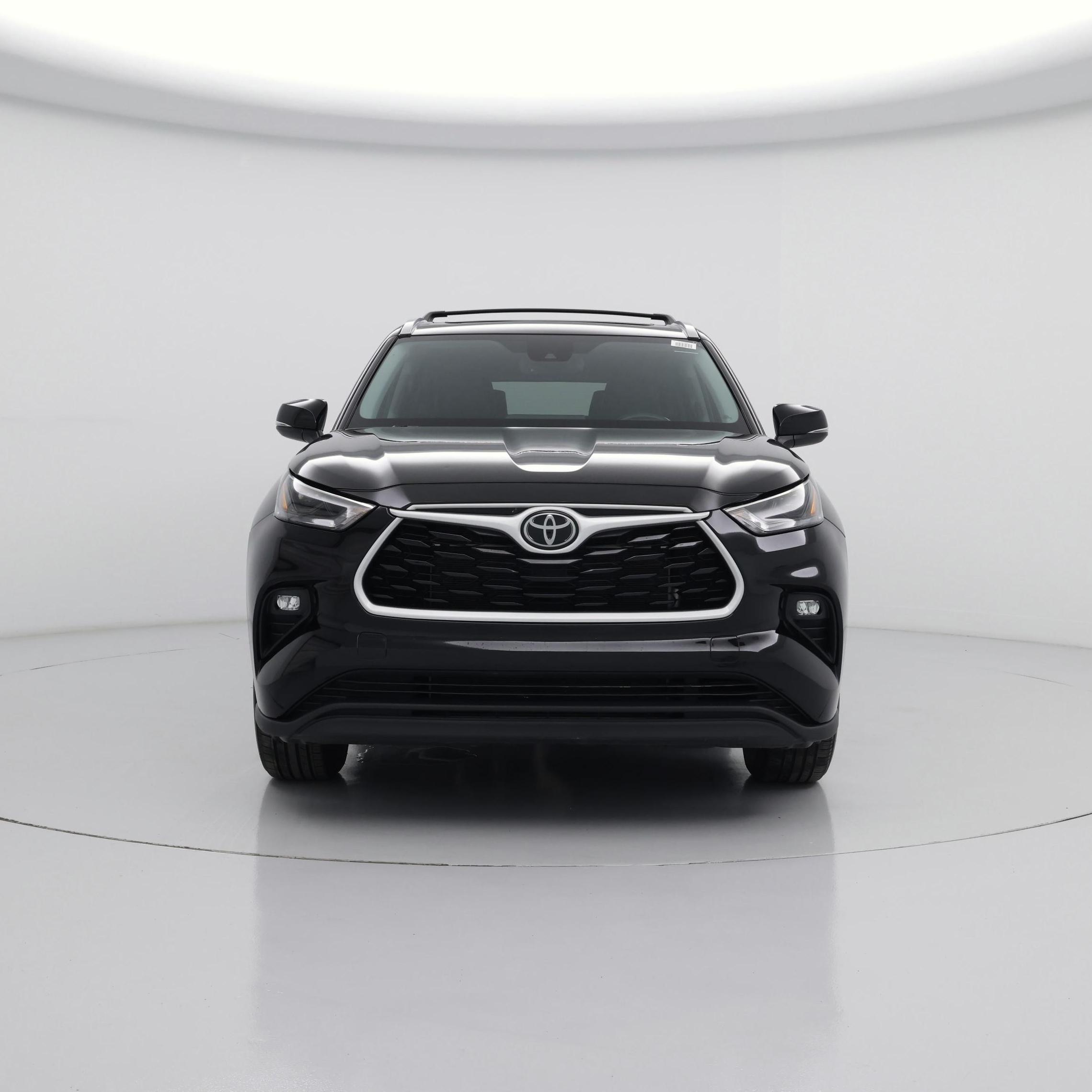 Thumbnail: 2022 Toyota Highlander - 5