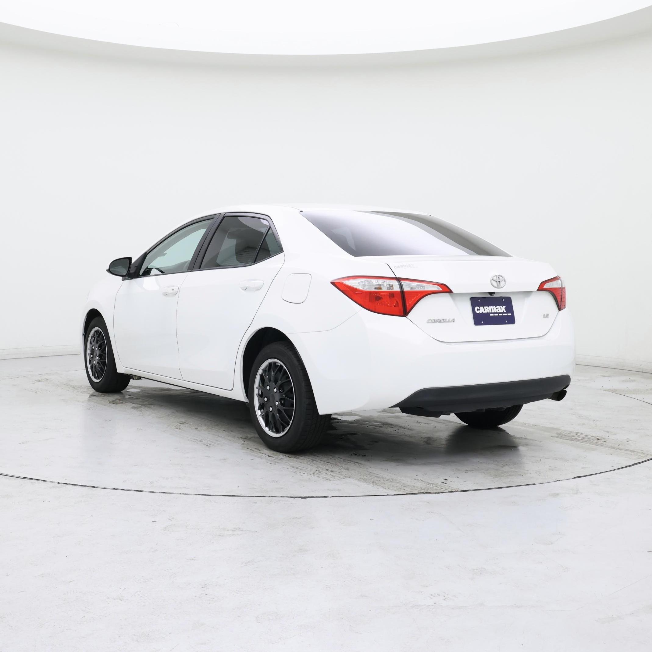 Thumbnail: 2015 Toyota Corolla - 2
