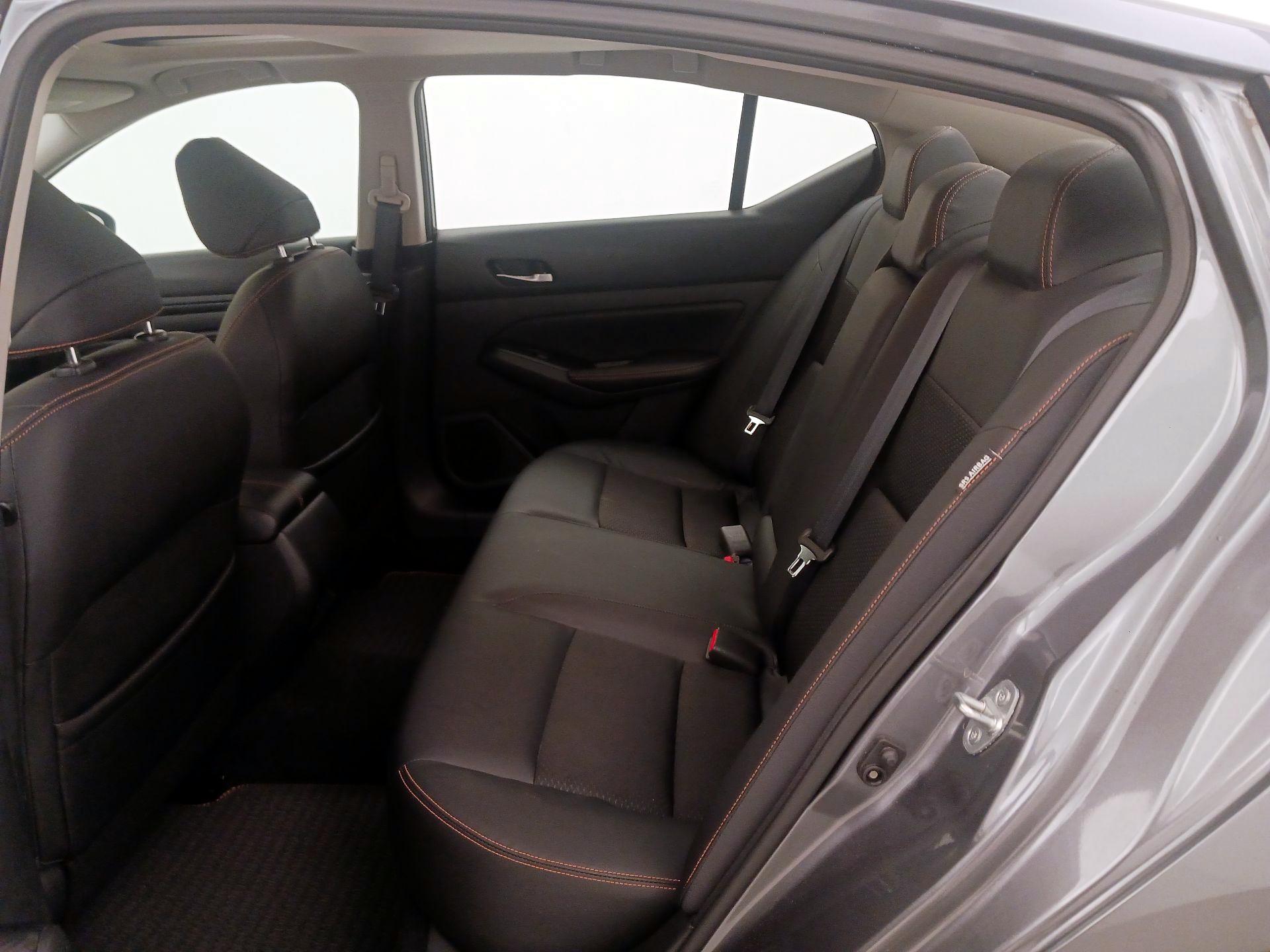 Thumbnail: 2019 Nissan Altima - 20
