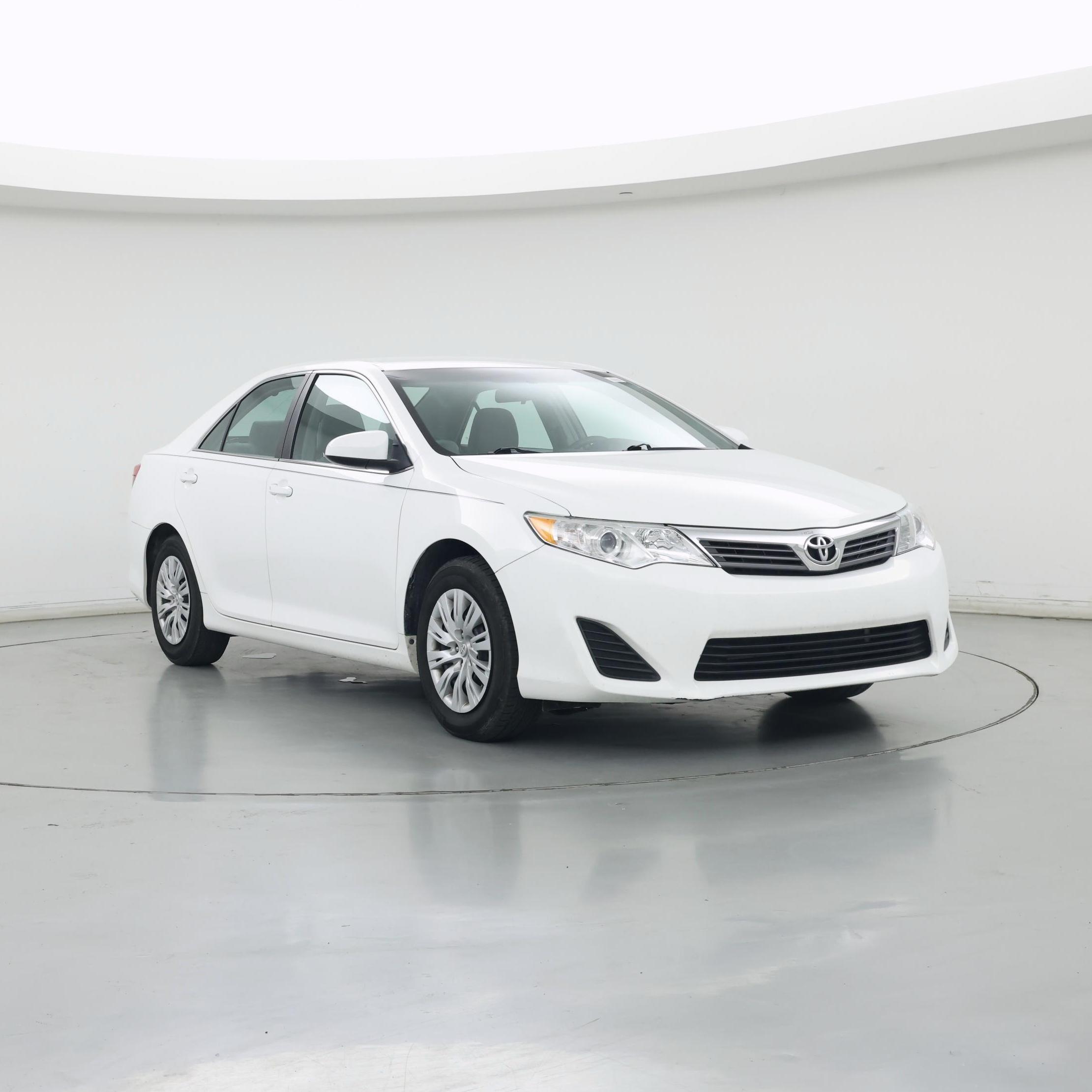 2014 Toyota Camry Blanco Sedán Tracción delantera Automática