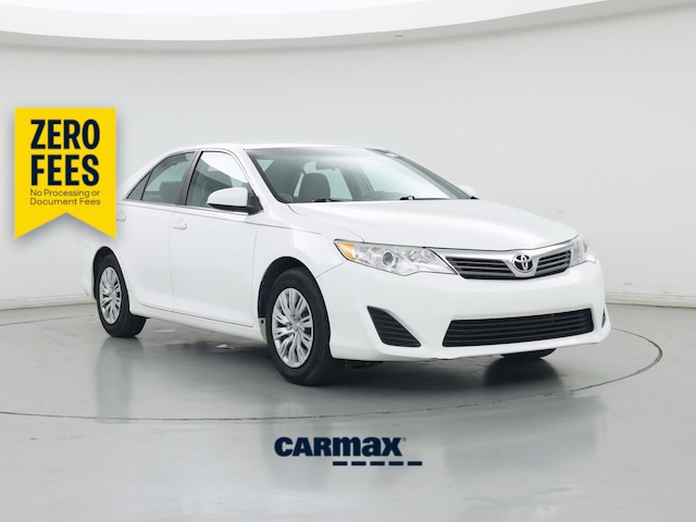 2014 Toyota Camry Blanco Sedán Tracción delantera Automática