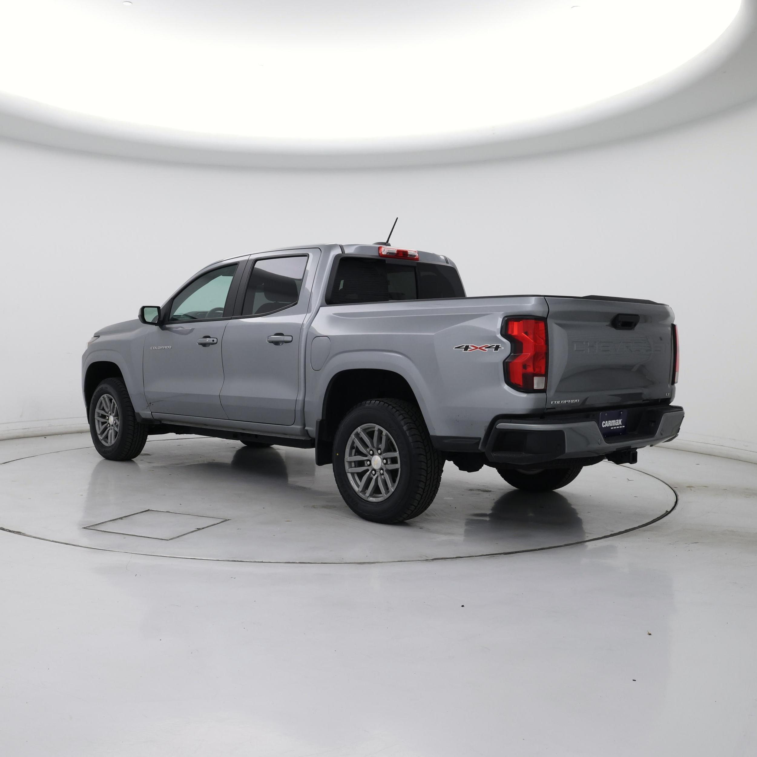 Thumbnail: 2024 Chevrolet Colorado - 2
