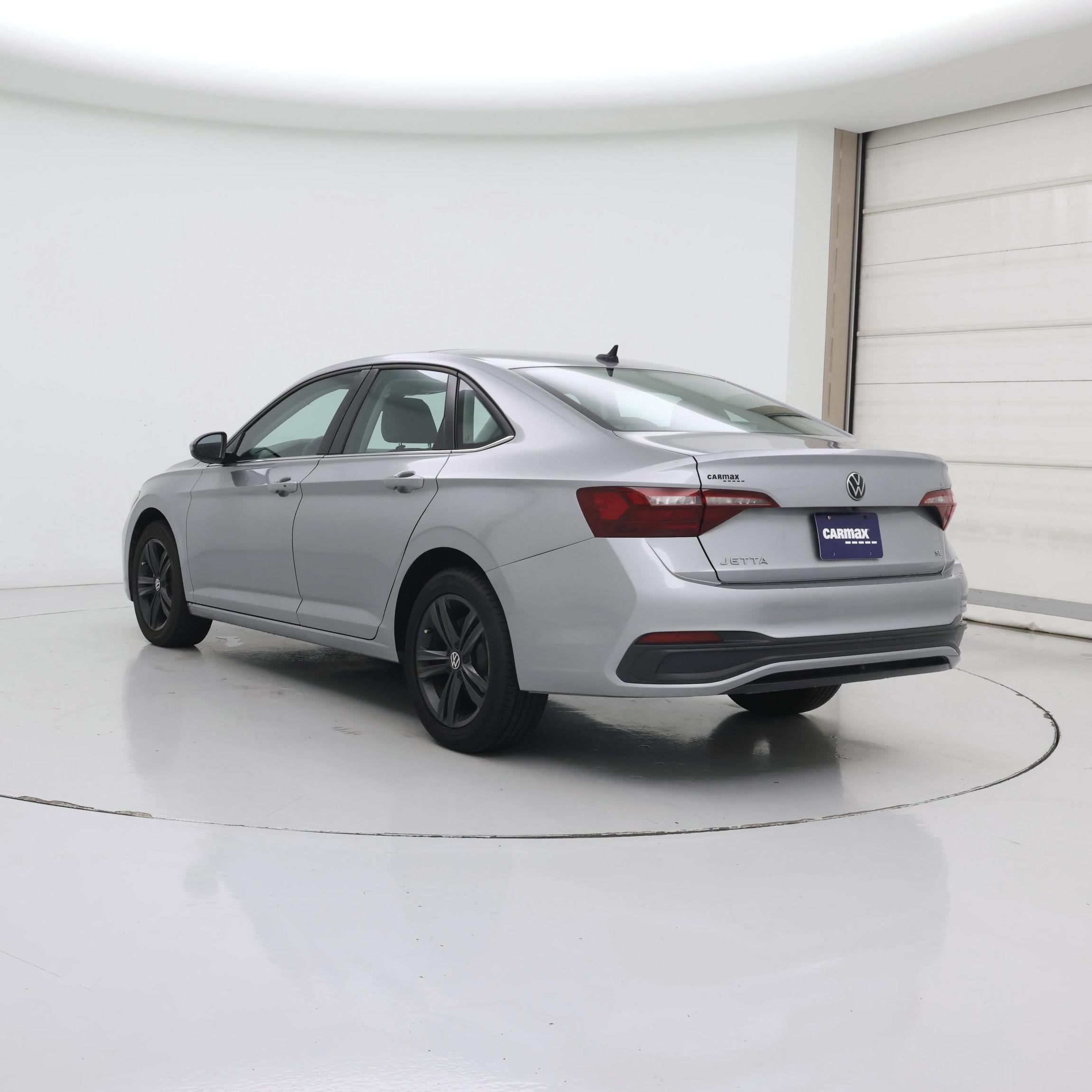 Thumbnail: 2022 Volkswagen Jetta - 2