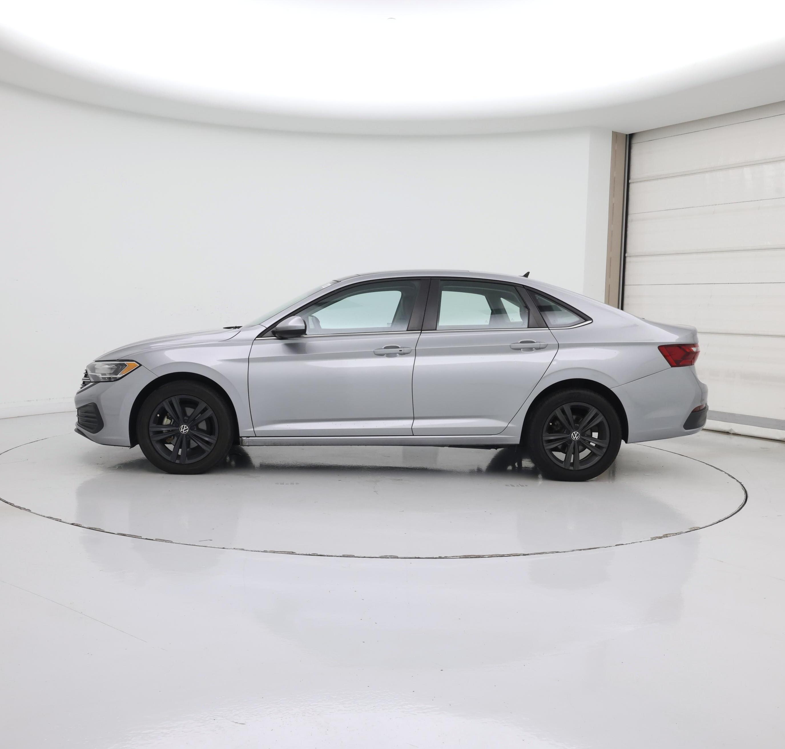 Thumbnail: 2022 Volkswagen Jetta - 3