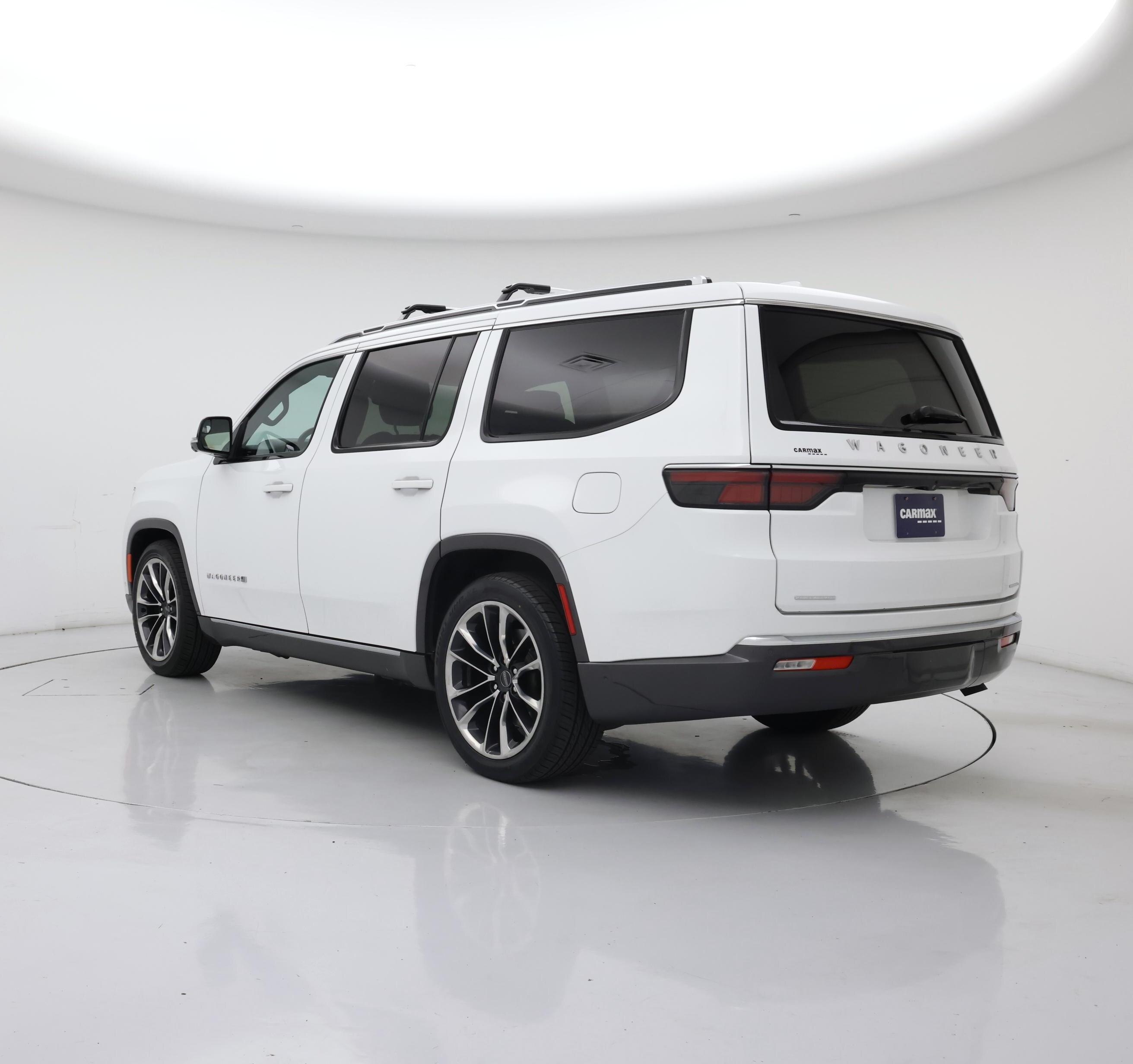 Thumbnail: 2022 Jeep Wagoneer - 2