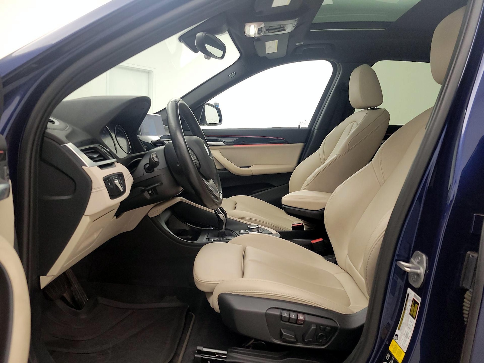 2020 BMW X1 28i - Photo 12
