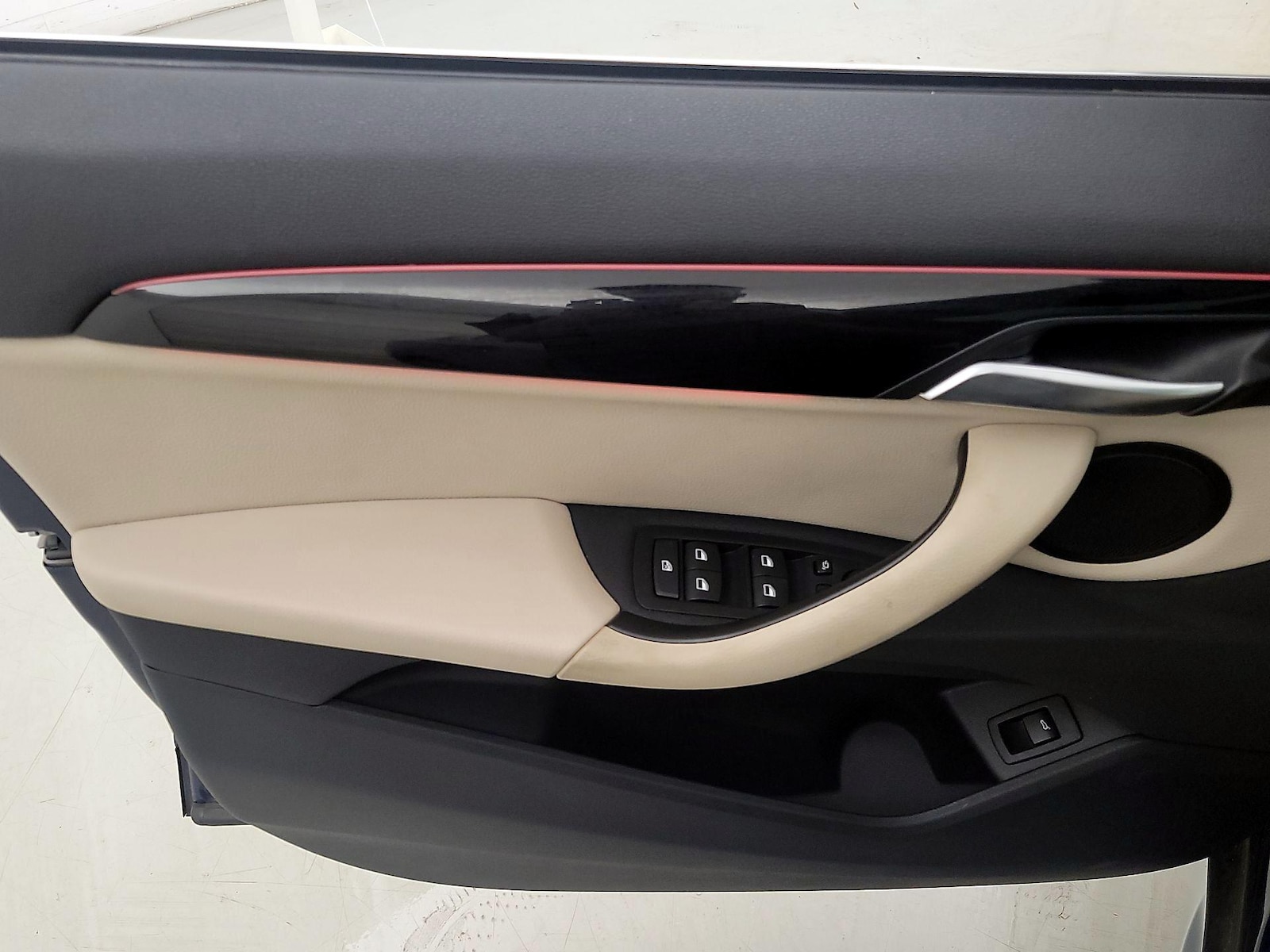 2020 BMW X1 28i - Photo 13