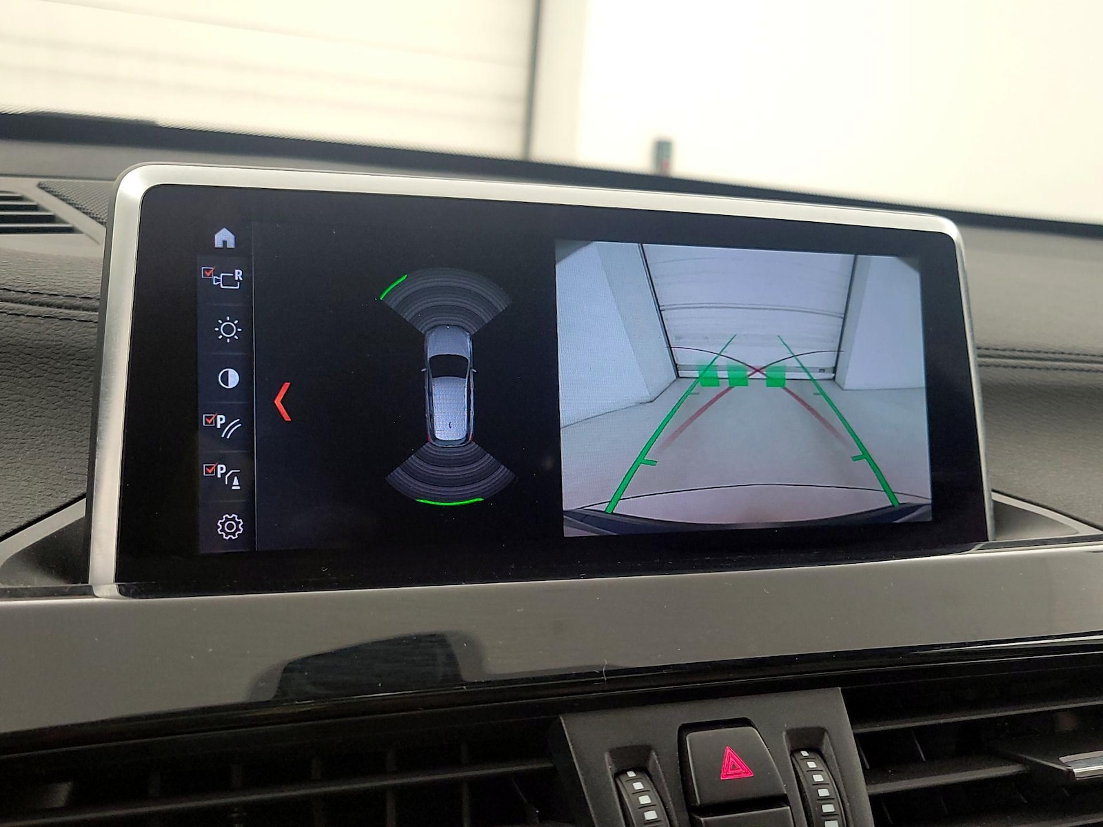 2020 BMW X1 28i - Photo 16