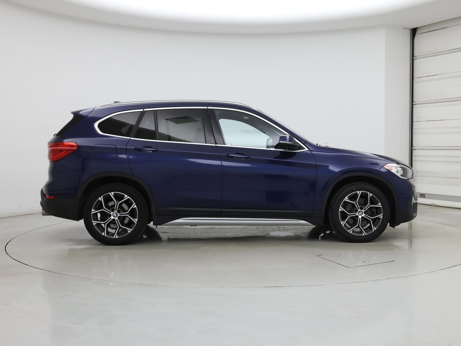 2020 BMW X1 28i - Photo 8