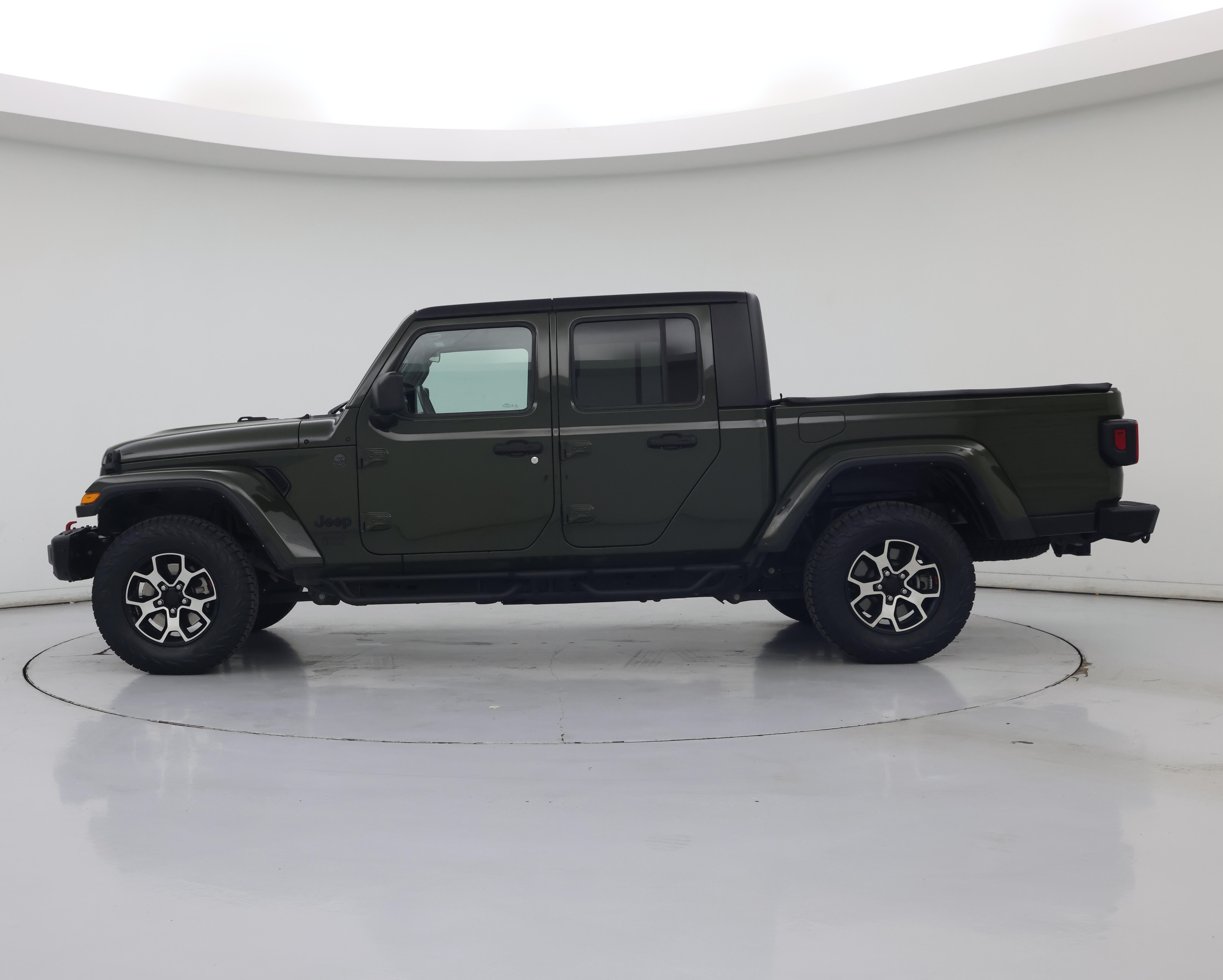 Thumbnail: 2022 Jeep Gladiator - 3