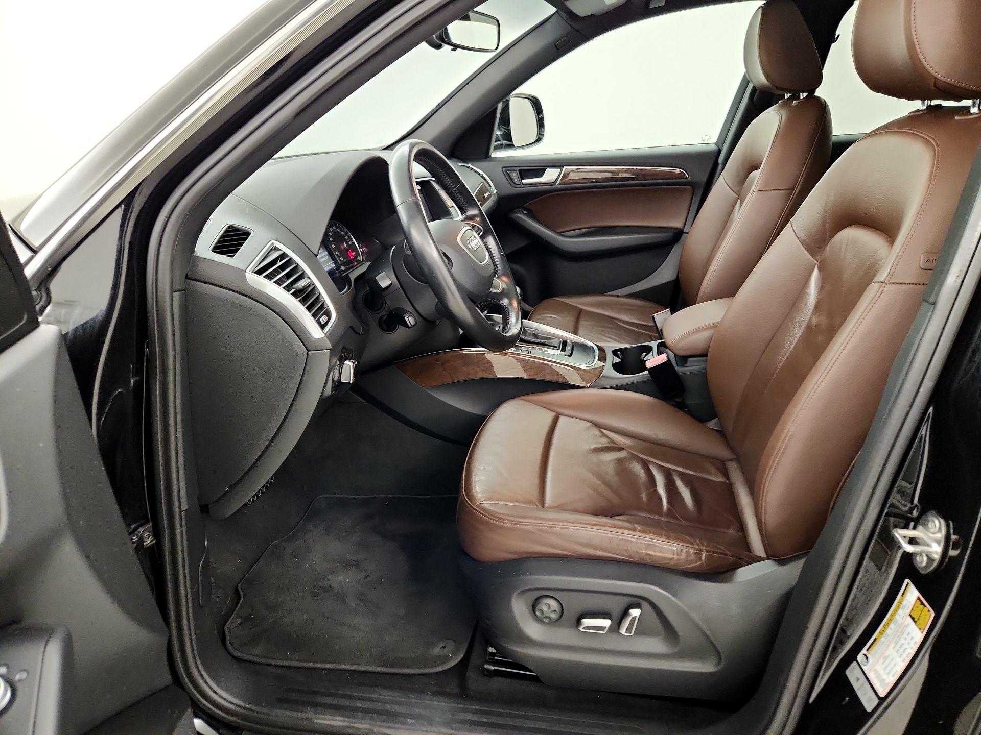 Thumbnail: 2016 Audi Q5 - 11