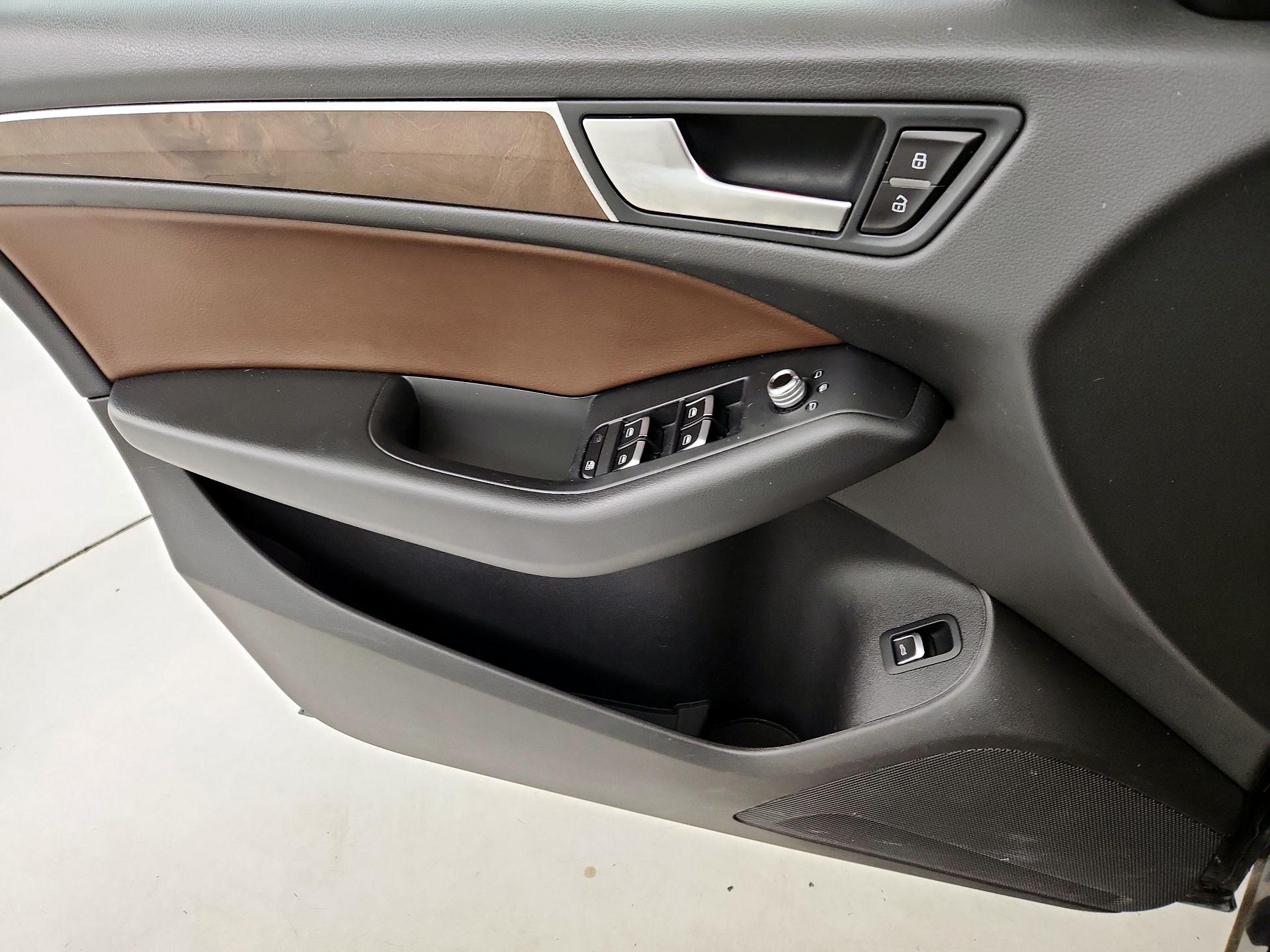 Thumbnail: 2016 Audi Q5 - 12