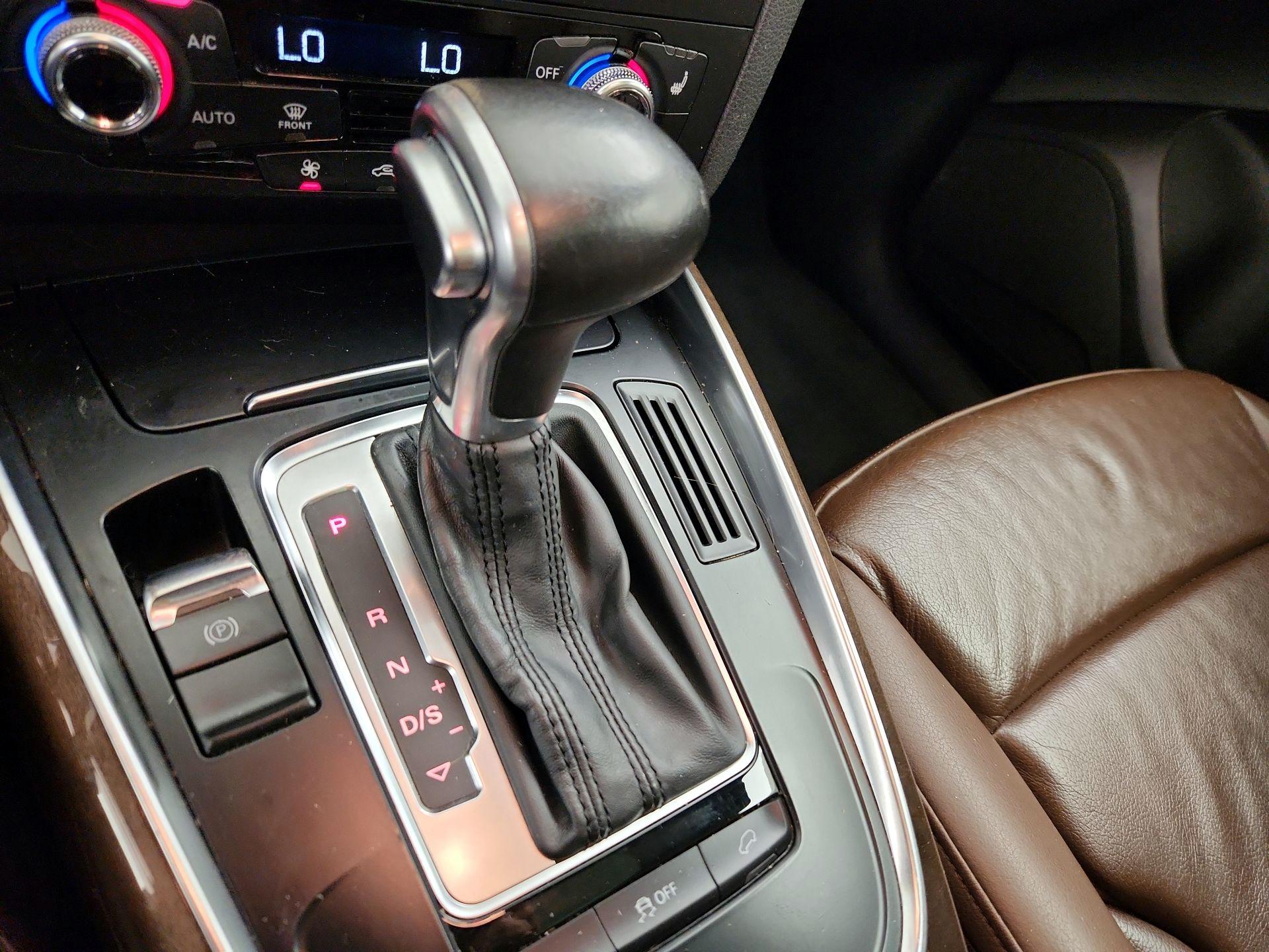 Thumbnail: 2016 Audi Q5 - 16