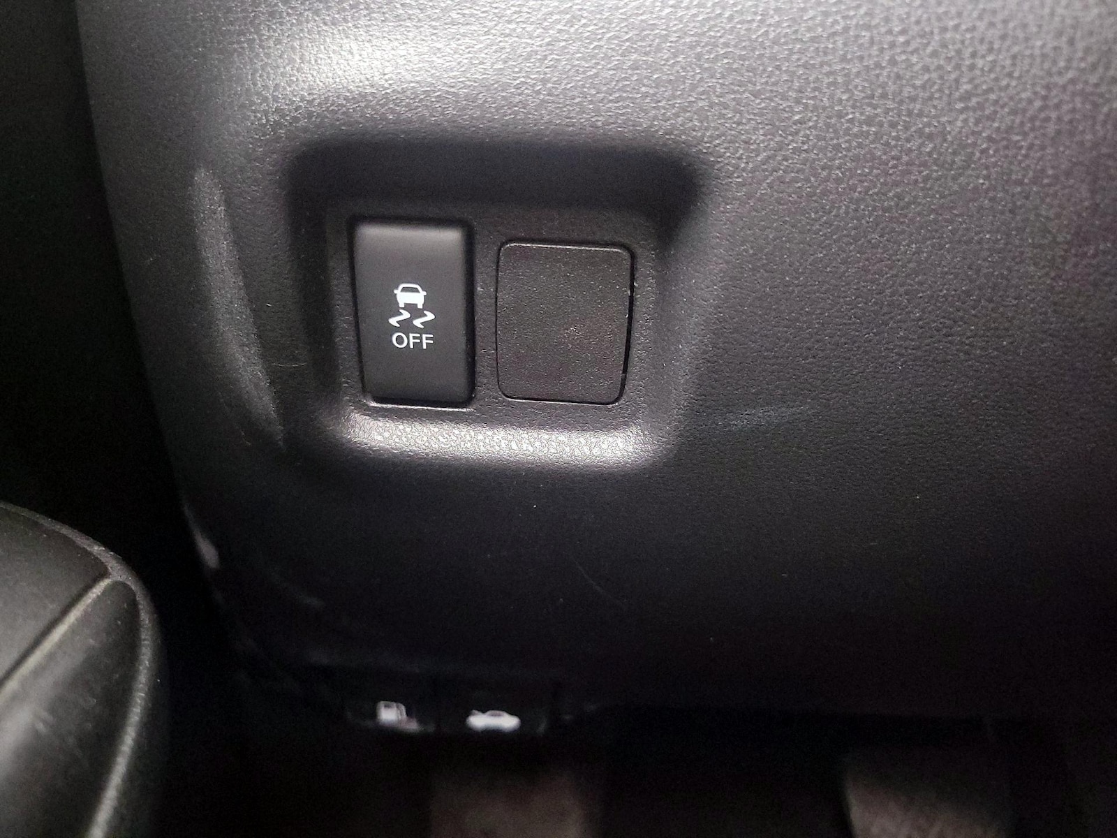 2018 Nissan Versa Sedan SV - Photo 14