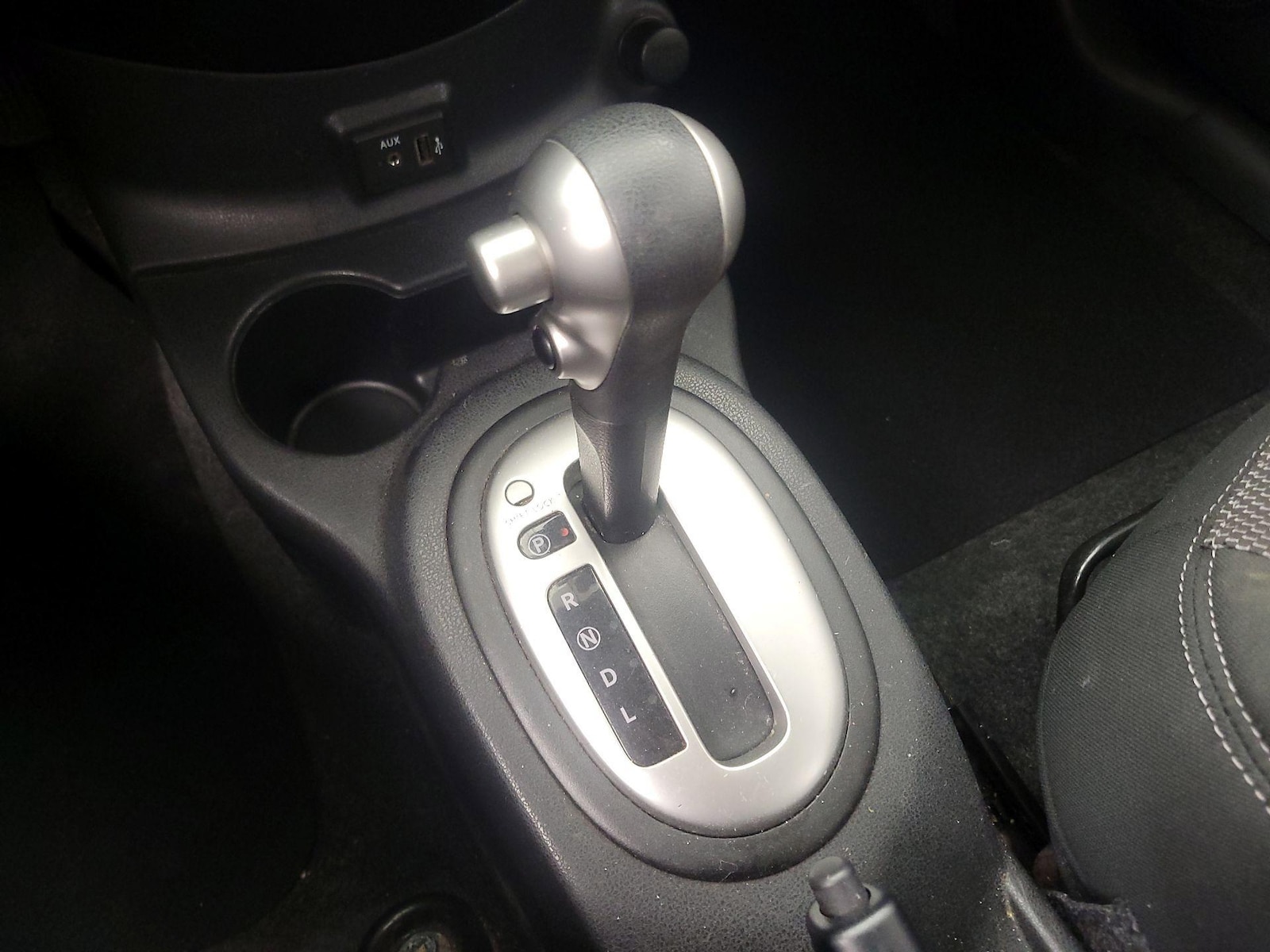 2018 Nissan Versa Sedan SV - Photo 17