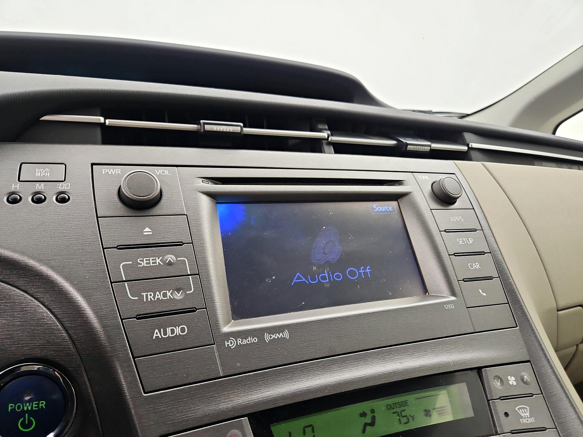 Thumbnail: 2014 Toyota Prius - 13