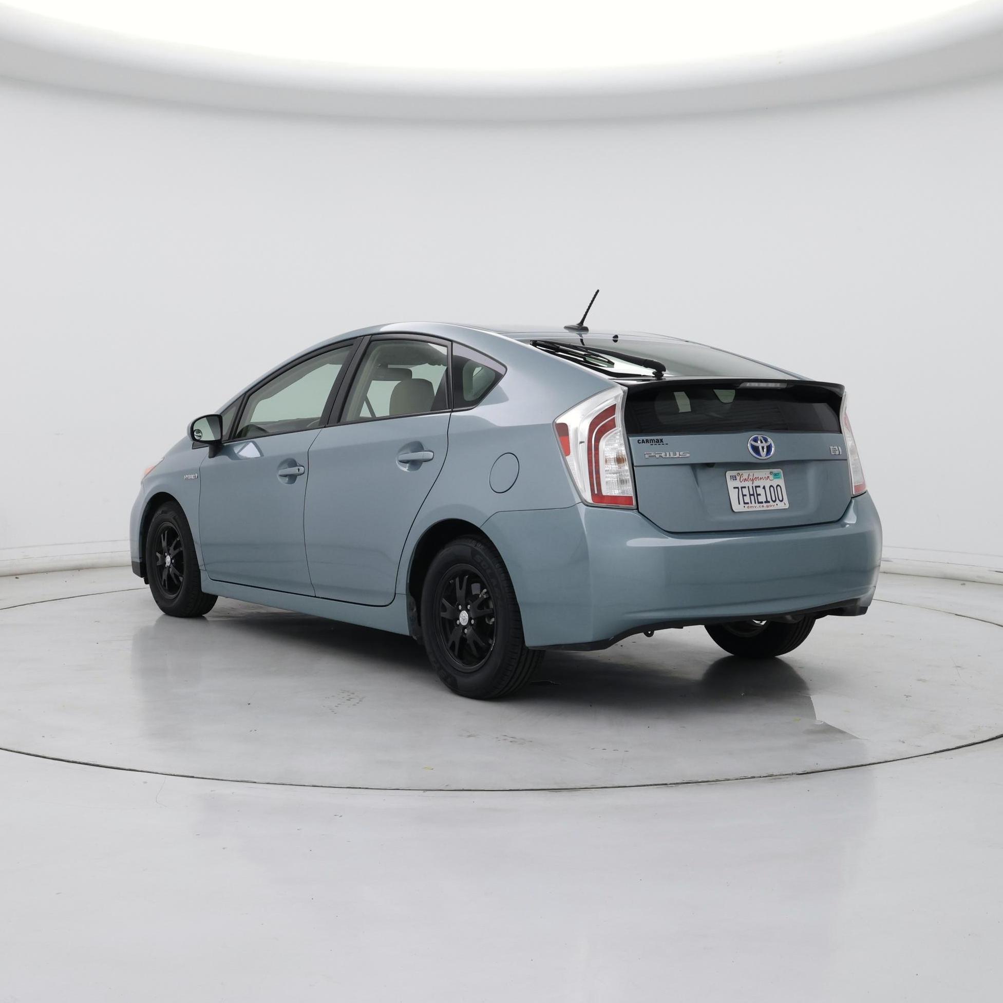 Thumbnail: 2014 Toyota Prius - 2