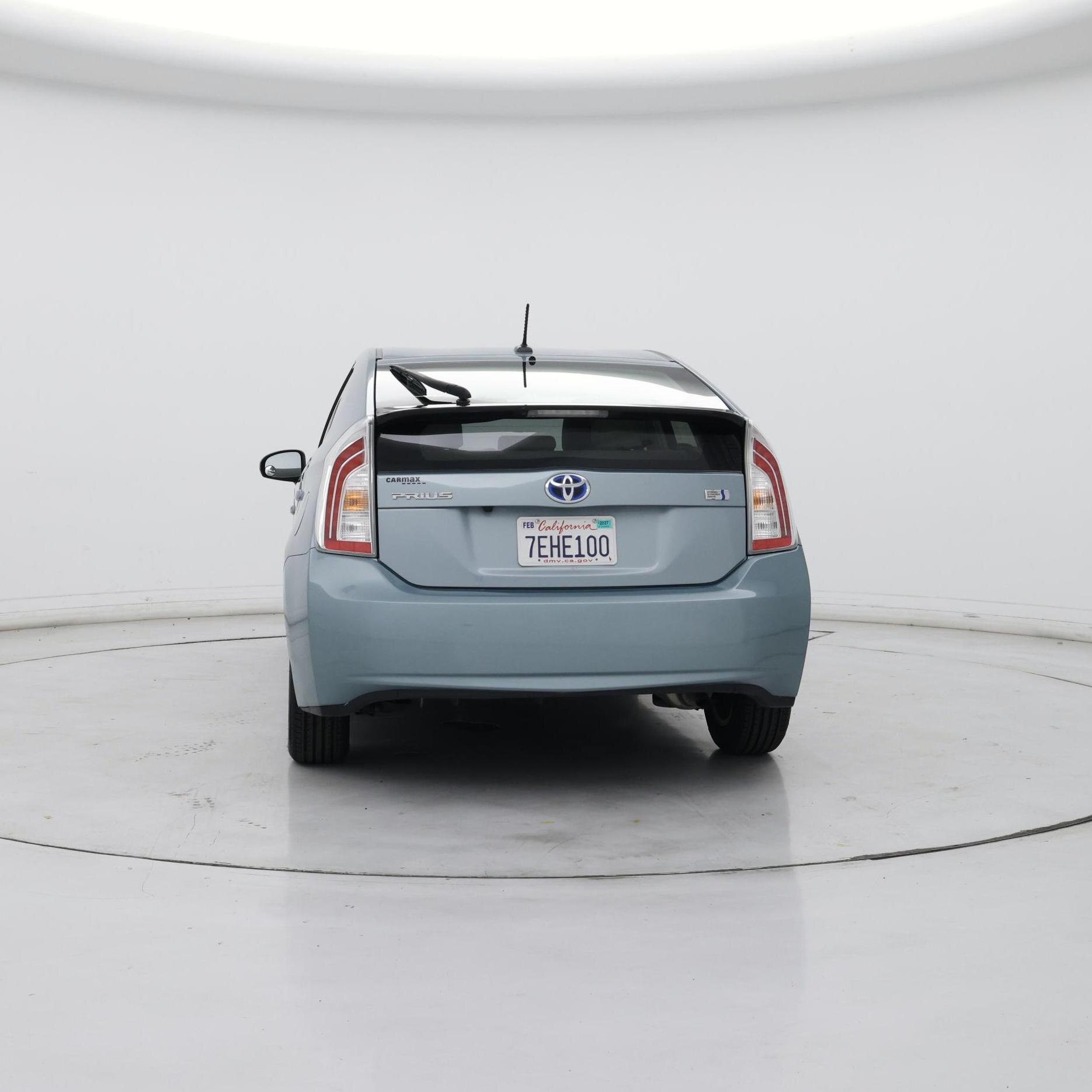 Thumbnail: 2014 Toyota Prius - 6