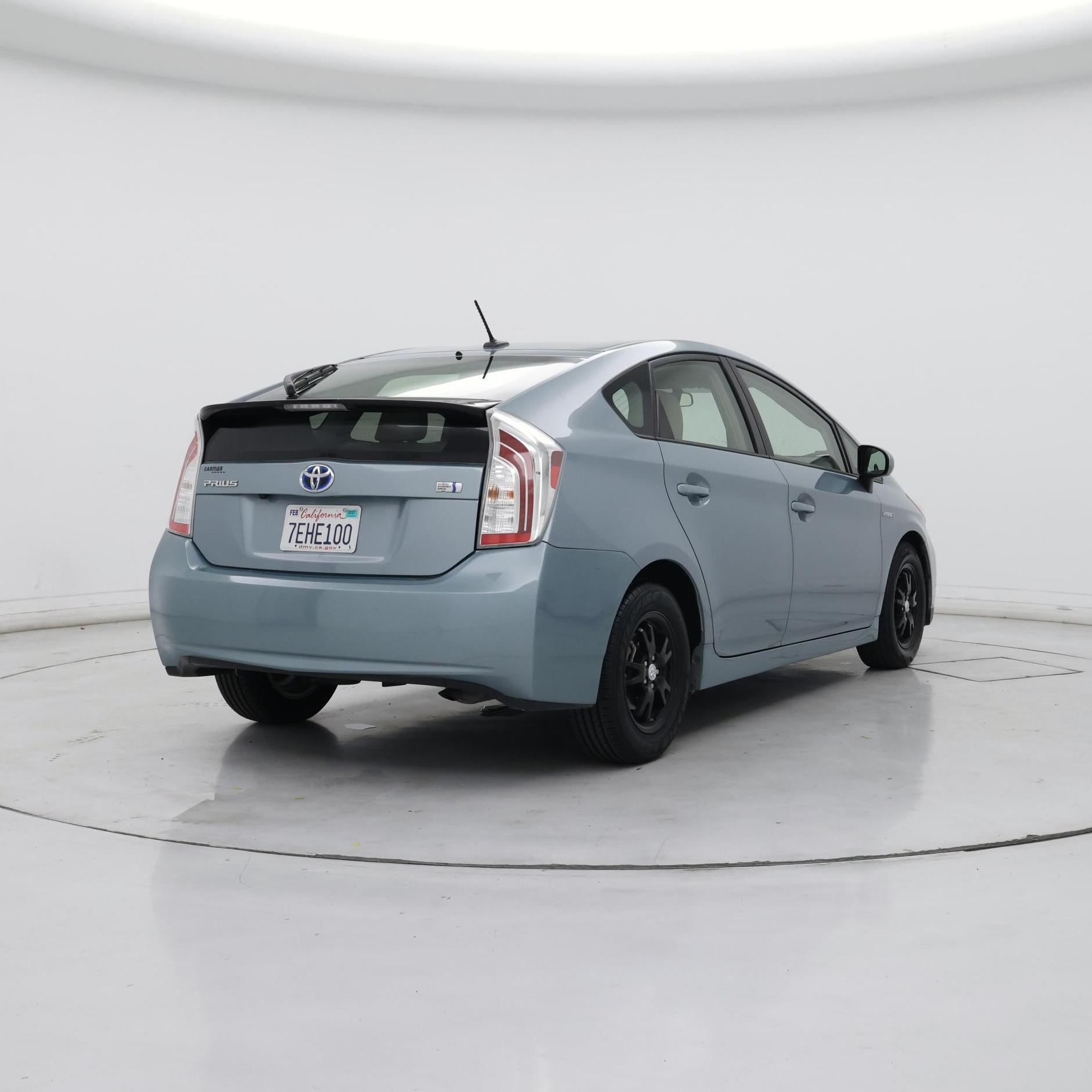 Thumbnail: 2014 Toyota Prius - 8
